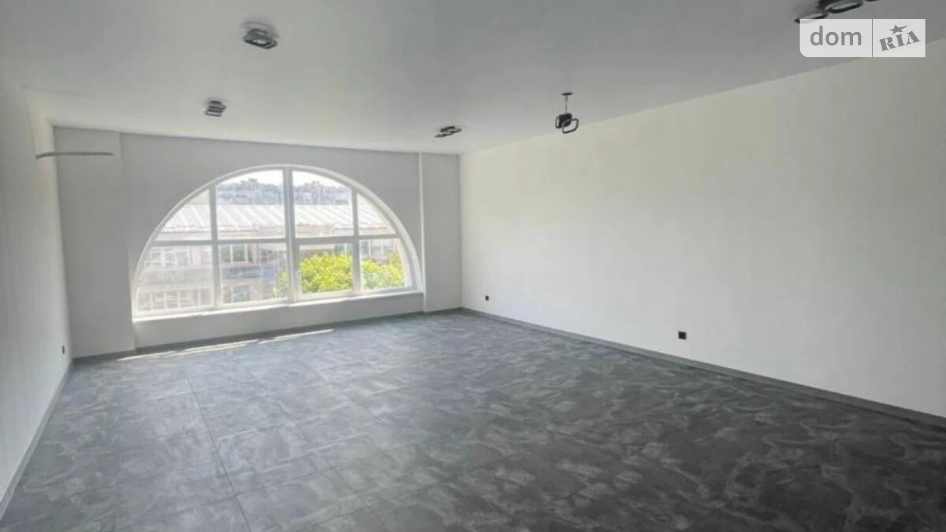 Сдается в аренду офис 50 кв. м в бизнес-центре, цена: 13000 грн - фото 4