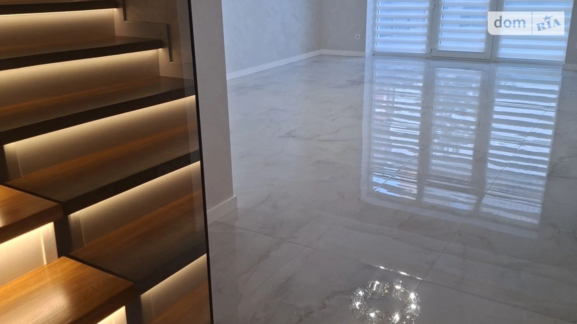 Продается дом на 2 этажа 160 кв. м с камином, цена: 370000 $ - фото 5