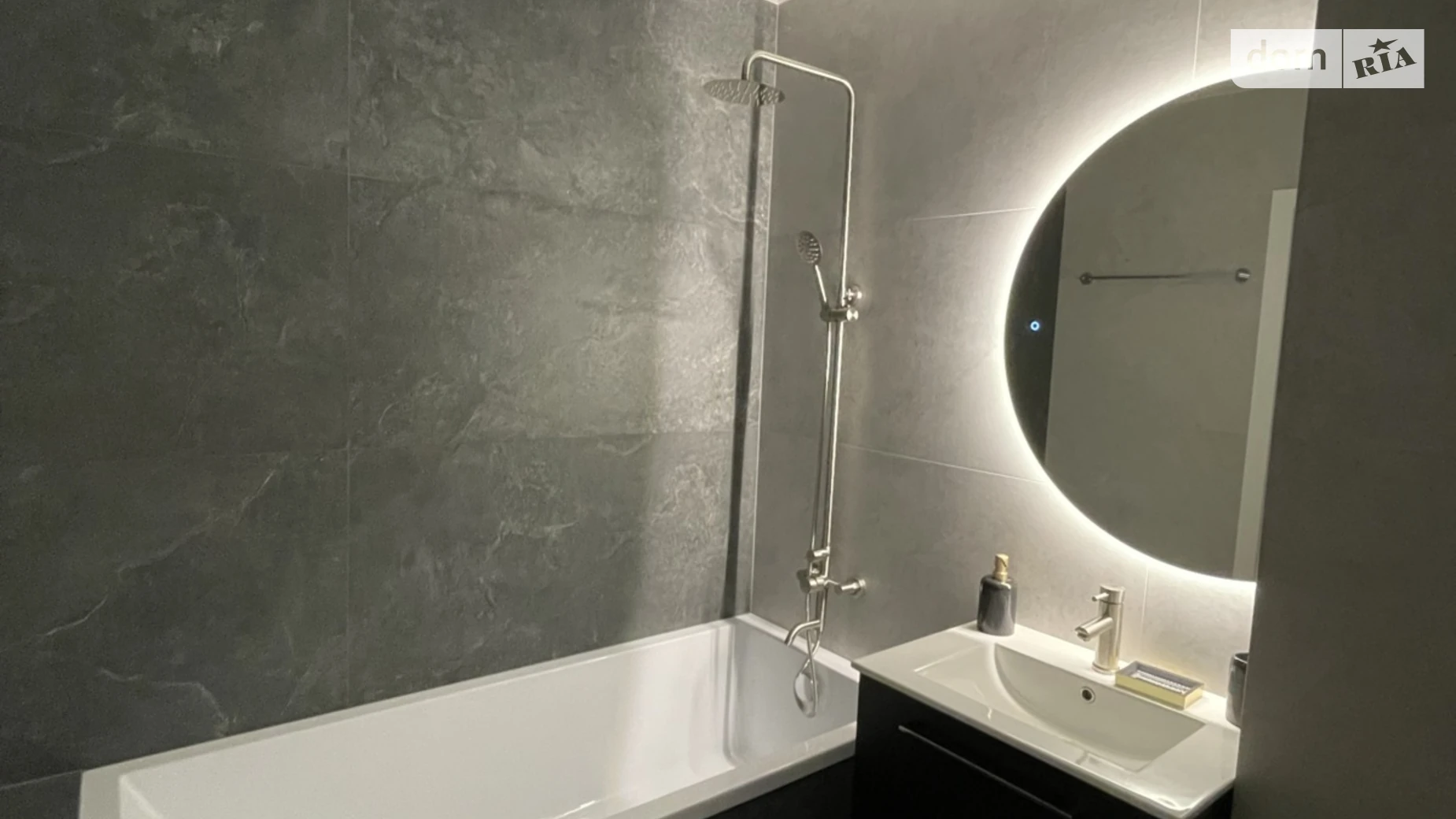 Продается 1-комнатная квартира 36 кв. м в Броварах, ул. Симоненко, 107 - фото 5