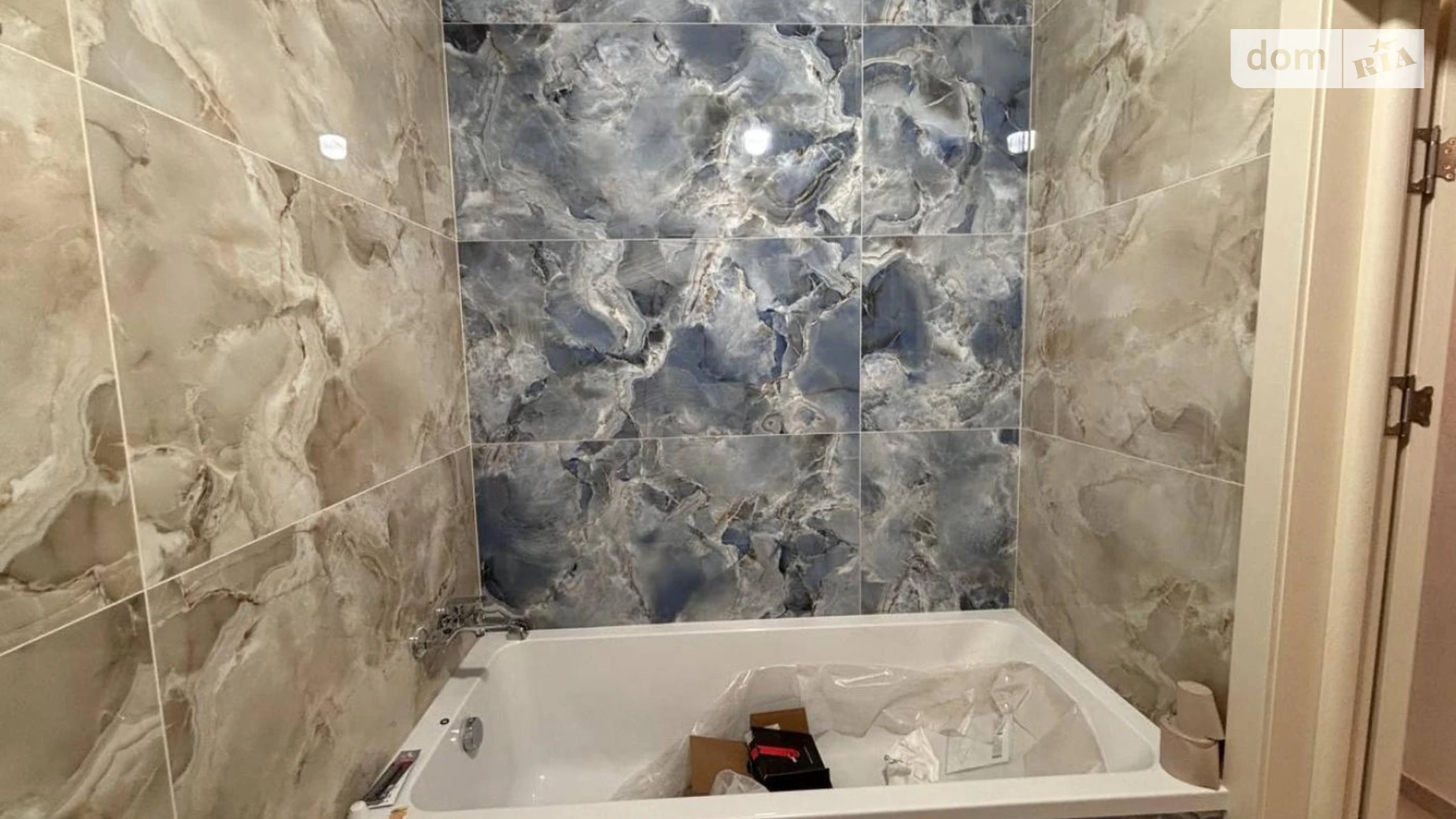 Продається 2-кімнатна квартира 55 кв. м у Бучі, вул. Миколи Мозгового - фото 4