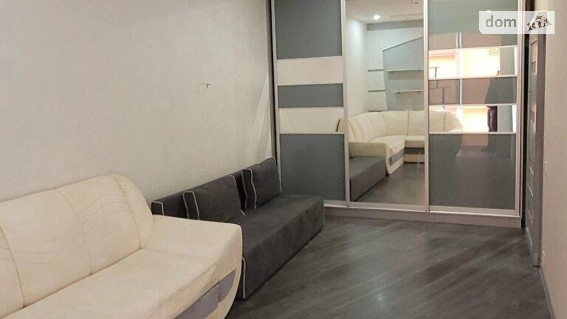 Продается 1-комнатная квартира 44 кв. м в Крыжановка, ул. Академика Сахарова - фото 2