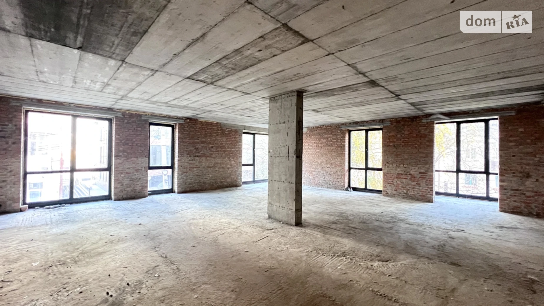 3-комнатная квартира 115 кв. м в Тернополе, ул. Над Ставом, 3 - фото 3