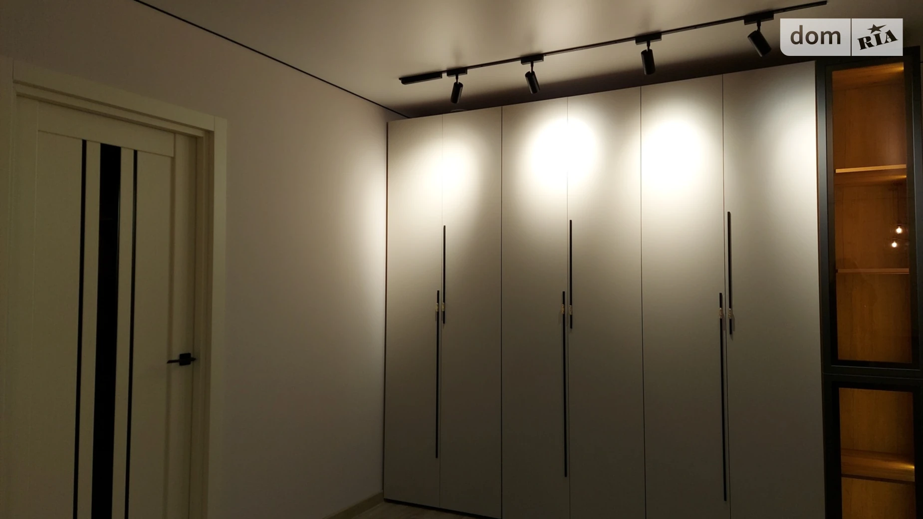 2-кімнатна квартира 68.4 кв. м у Тернополі, вул. Підволочиське шосе - фото 2