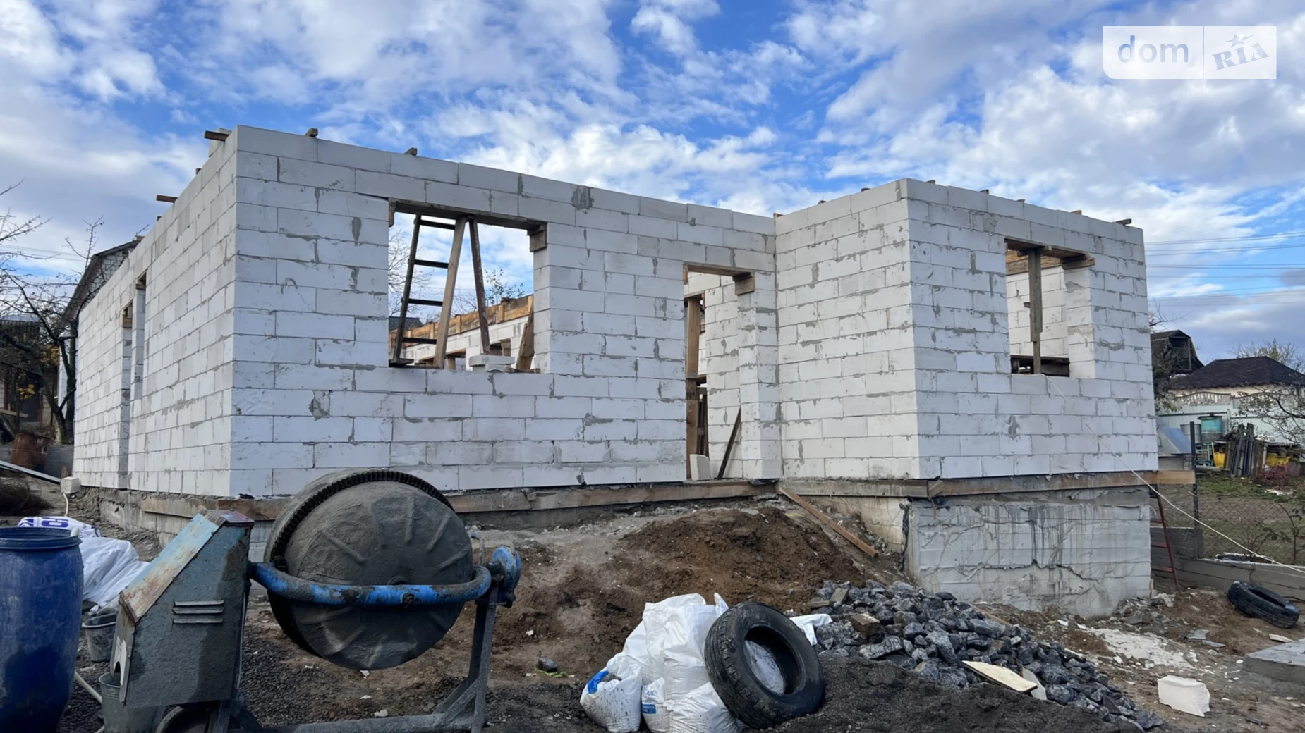 Продается одноэтажный дом 100 кв. м с подвалом, цена: 38000 $ - фото 2