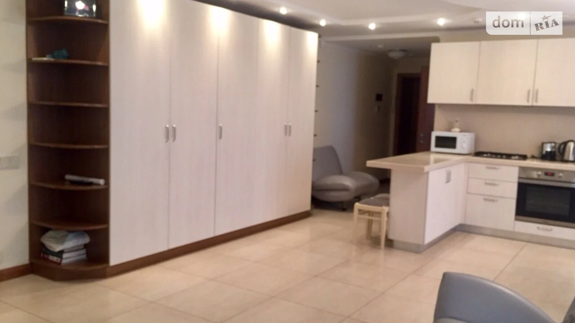 Продается 2-комнатная квартира 65 кв. м в Киеве, бул. Леси Украинки, 10 - фото 4