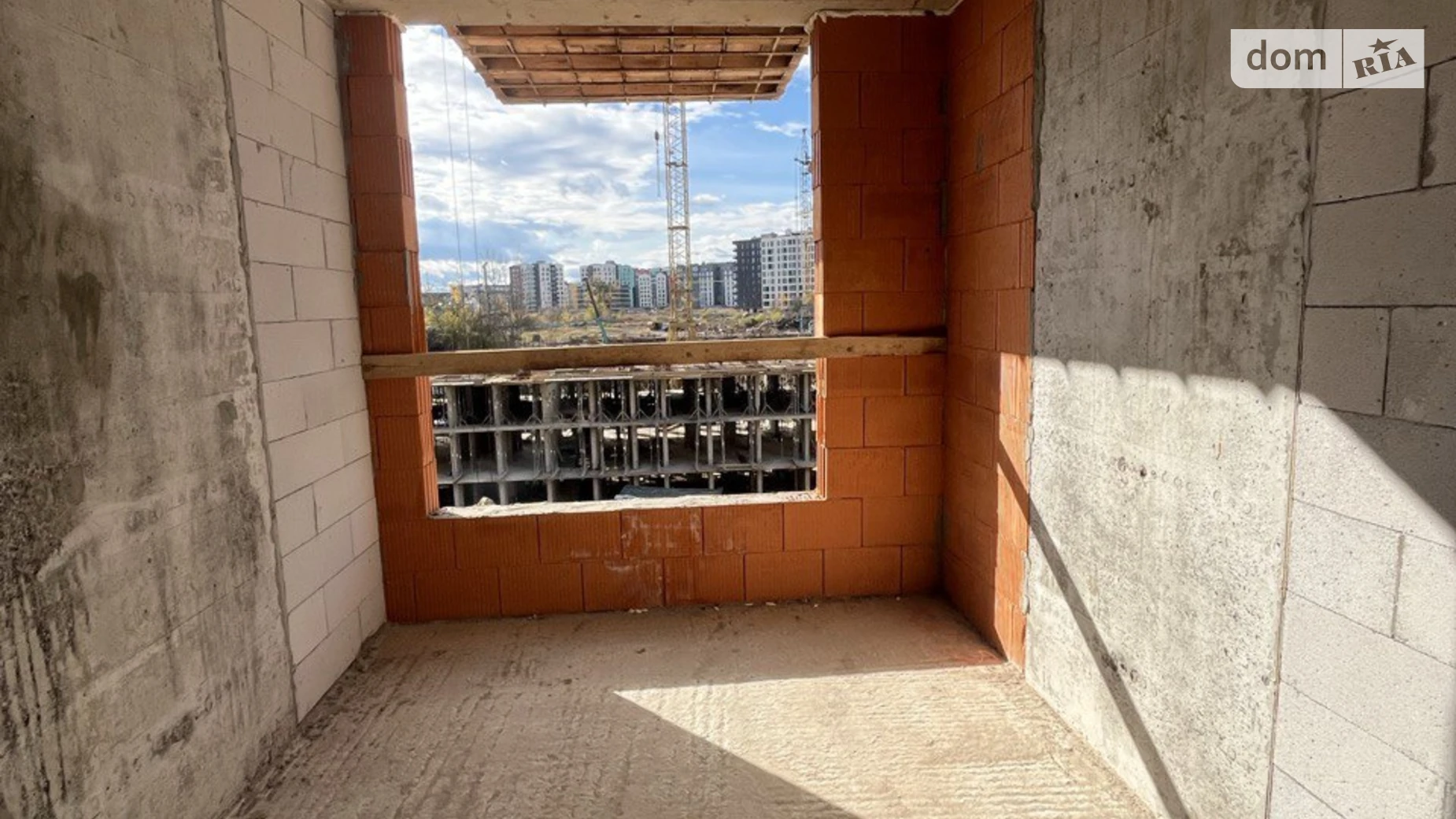 Продается 1-комнатная квартира 36 кв. м в Ивано-Франковске, ул. Национальной Гвардии(Советской Армии), 3 - фото 2