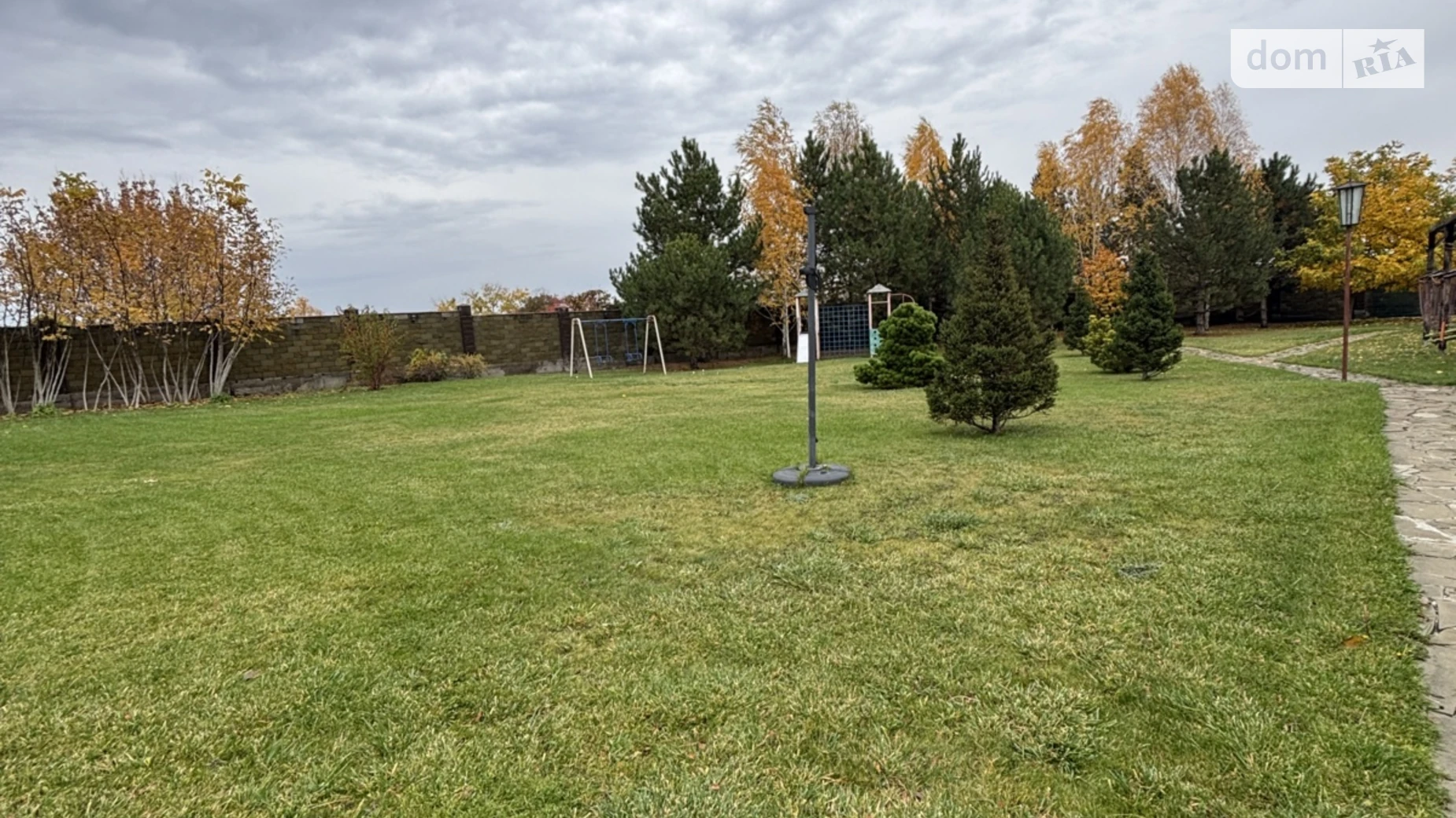 Сдается в аренду дом на 3 этажа 140 кв. м с беседкой, цена: 35000 грн - фото 2