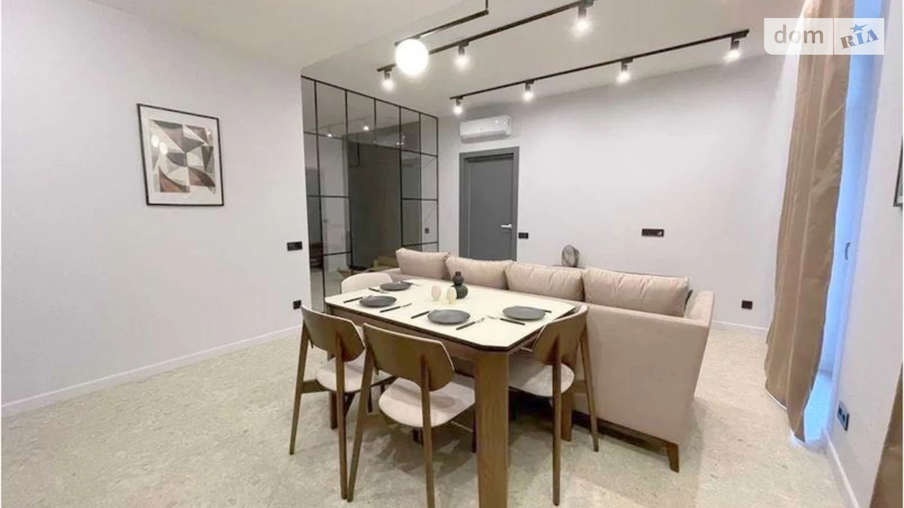 Сдается в аренду 2-комнатная квартира 71 кв. м в, цена: 800 $ - фото 3