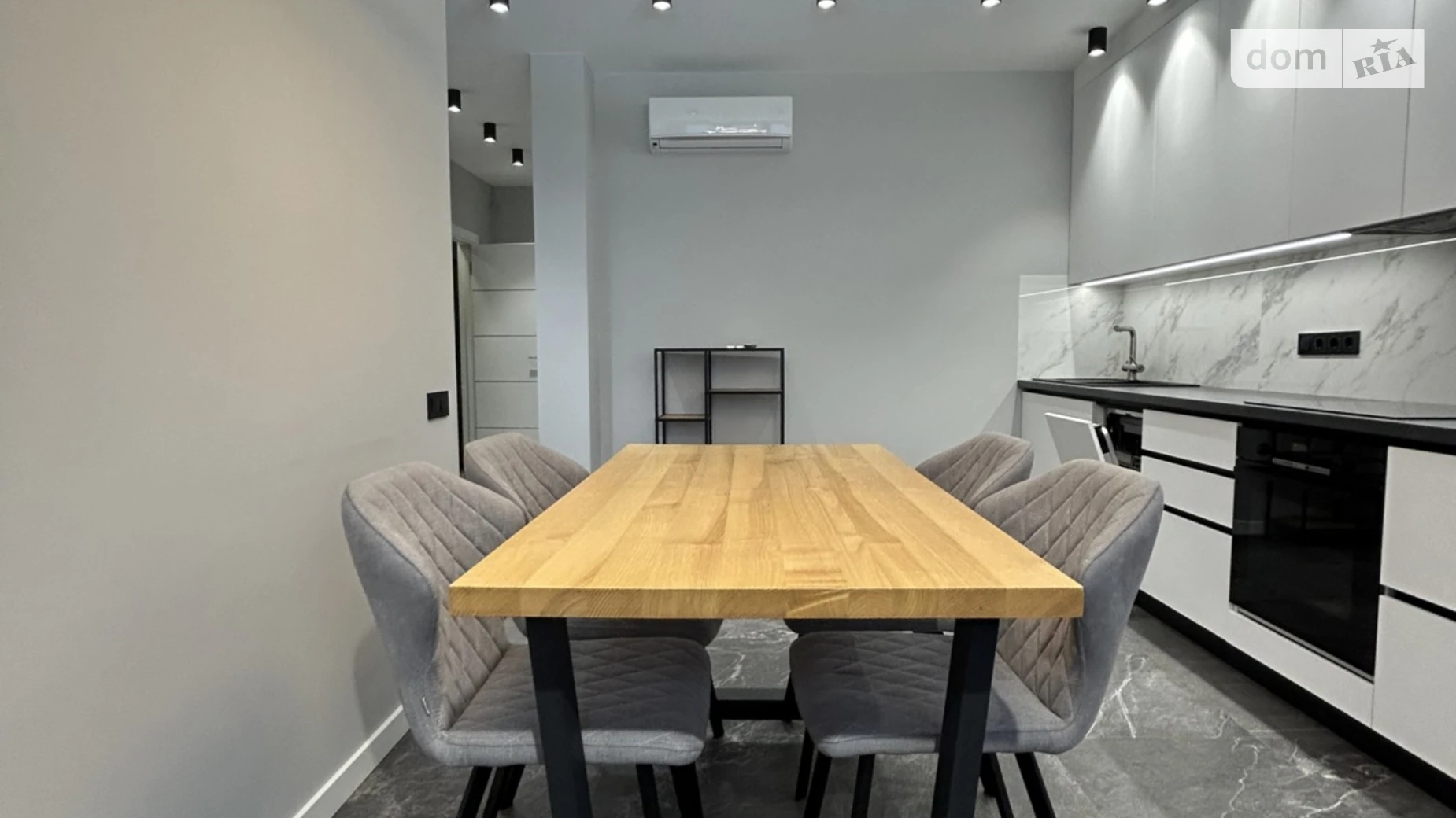 Продається 1-кімнатна квартира 49.6 кв. м у Києві, вул. Микільсько-Слобідська, 10 - фото 5