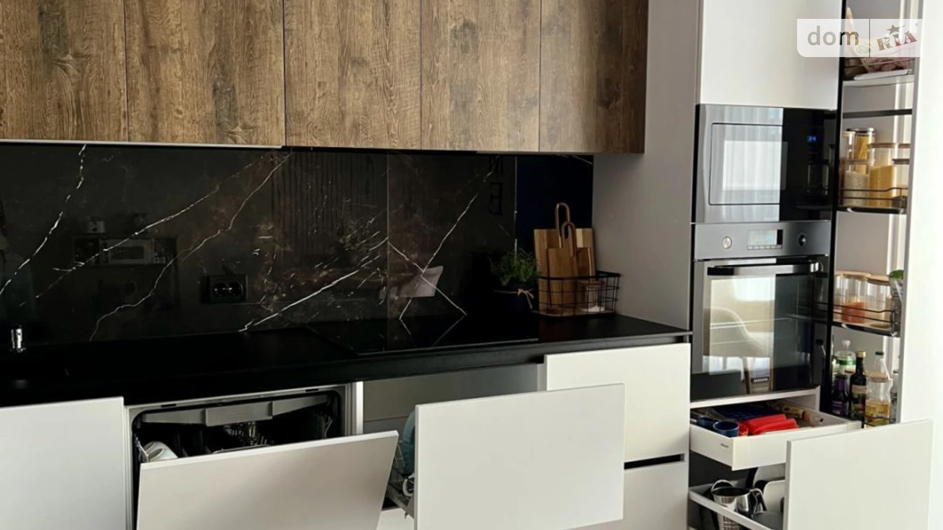 2-комнатная квартира 74 кв. м в Тернополе, ул. Владимира Великого - фото 3