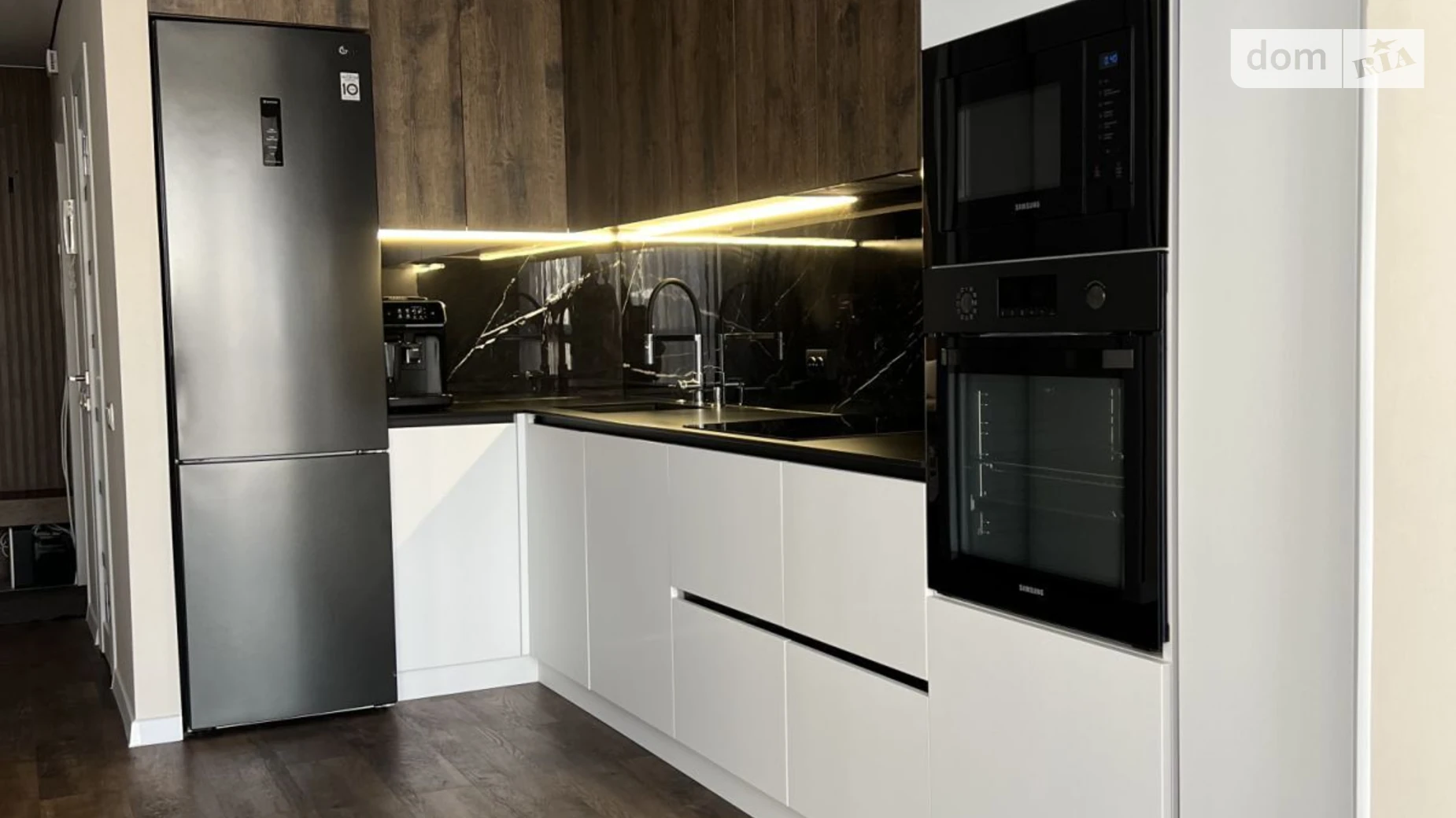 2-комнатная квартира 74 кв. м в Тернополе, ул. Владимира Великого - фото 2