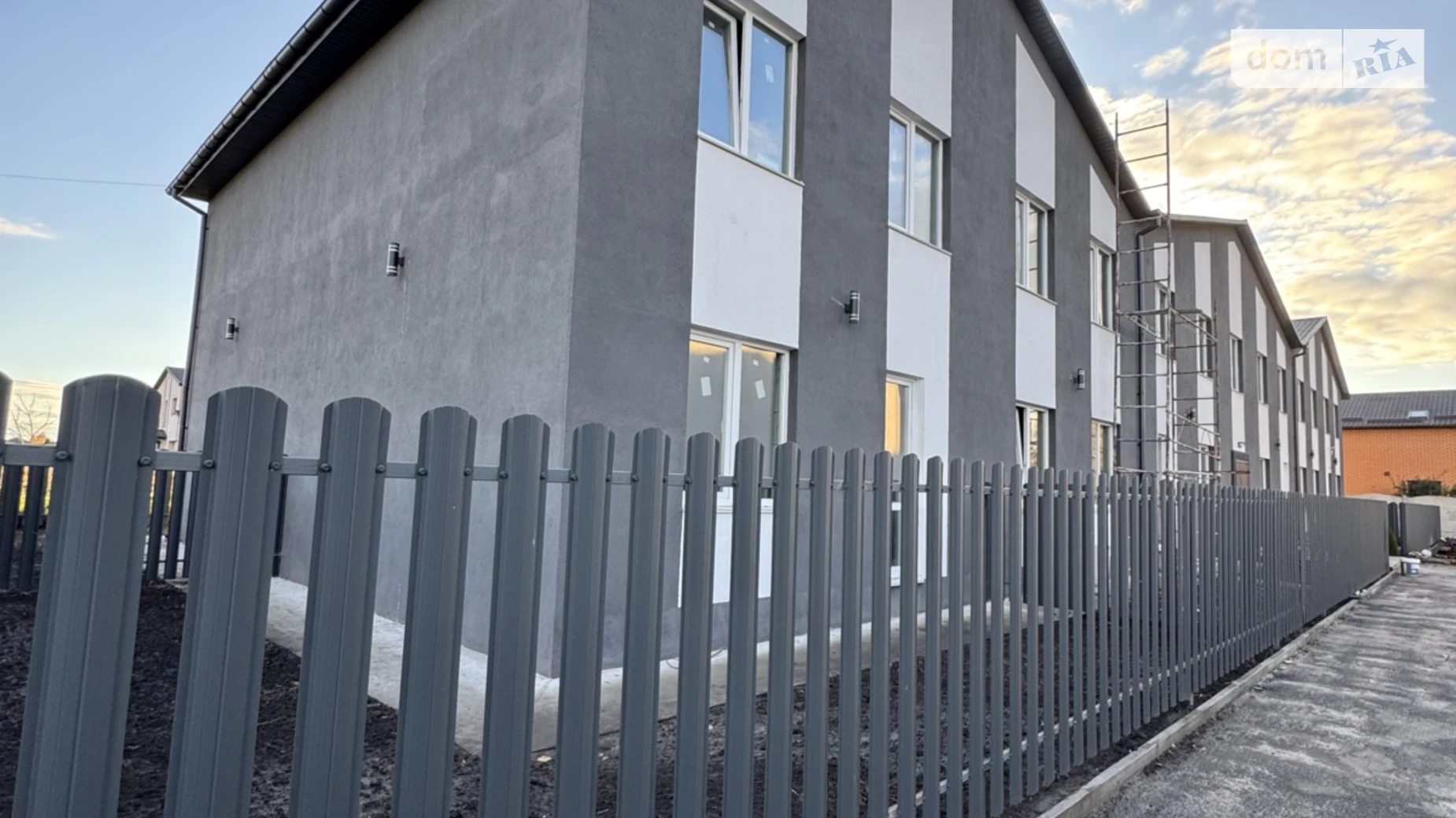 Продается 2-комнатная квартира 54 кв. м в, цена: 35100 $ - фото 5