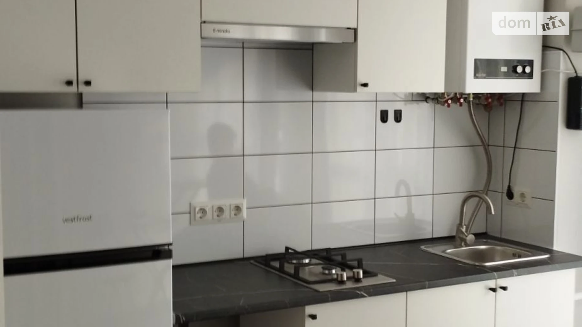 Сдается в аренду 1-комнатная квартира 26 кв. м в, цена: 11000 грн - фото 4