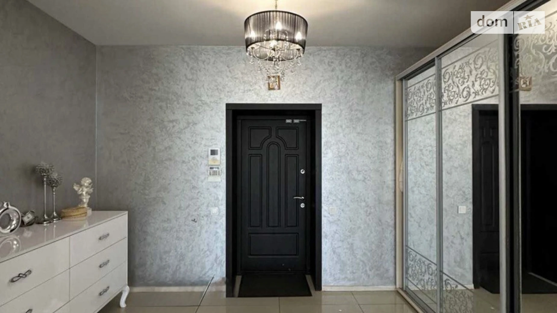 Продается одноэтажный дом 130 кв. м с камином, цена: 180000 $ - фото 5