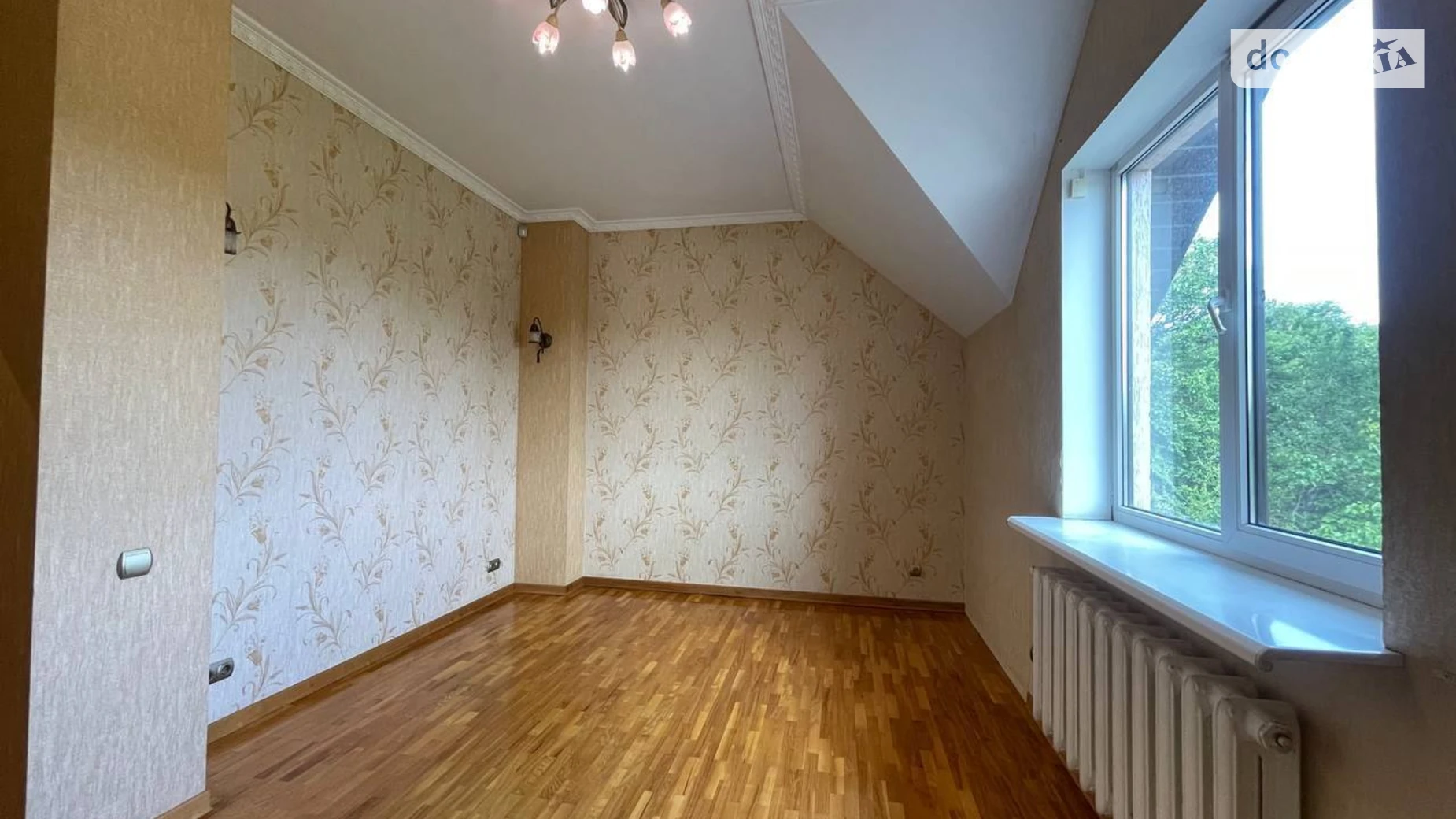 Продается дом на 2 этажа 303 кв. м с балконом, цена: 150000 $ - фото 5