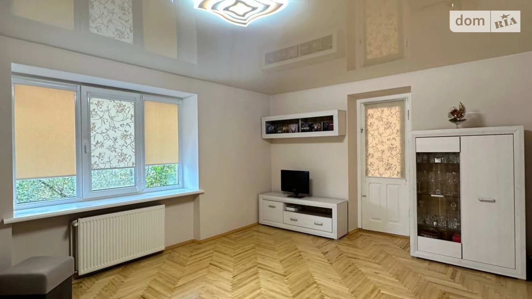 Продается 3-комнатная квартира 77.5 кв. м в Ивано-Франковске, ул. Родниковая, 10 - фото 3