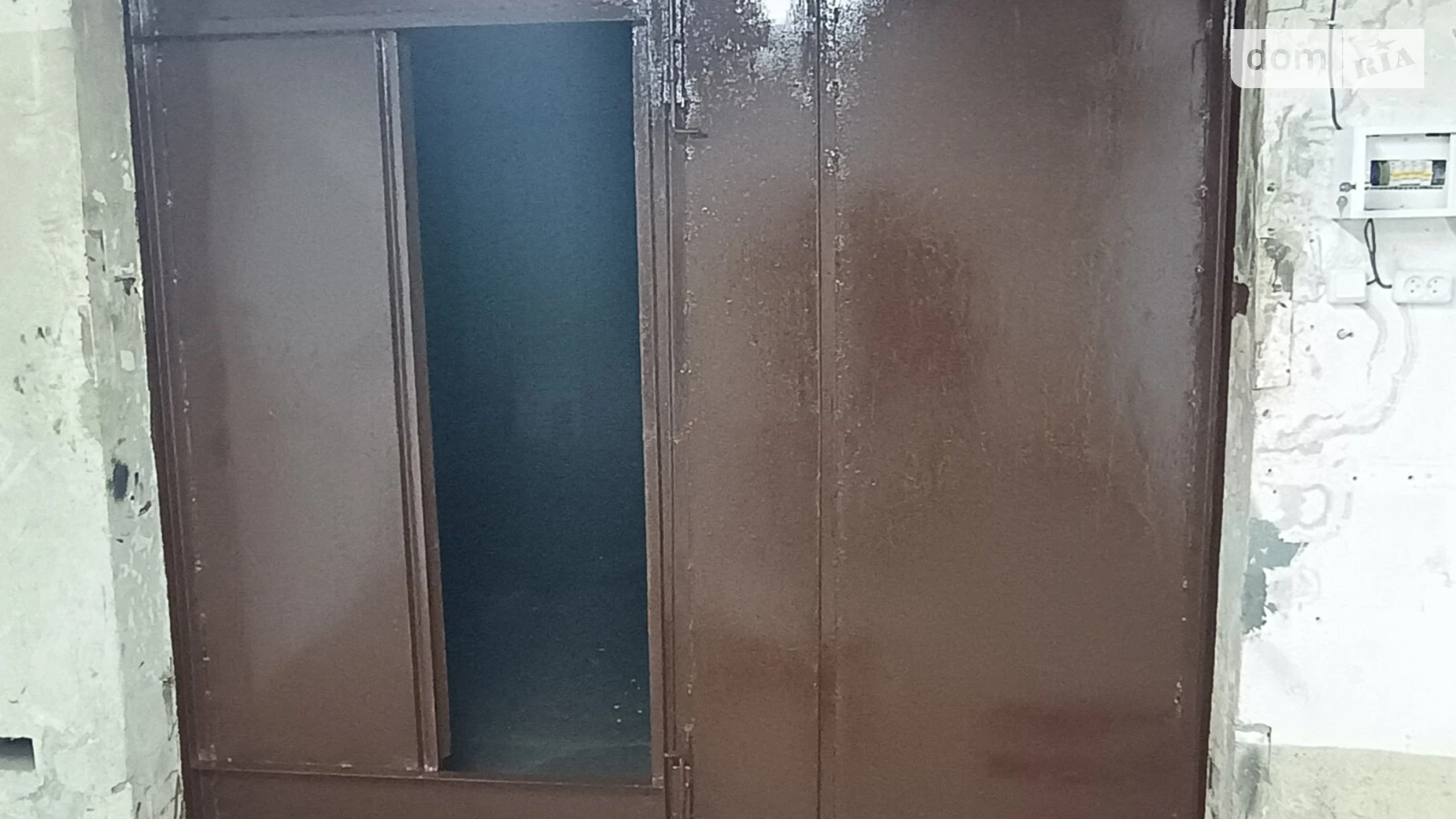 Продается отдельно стоящий гараж под легковое авто на 38.2 кв. м, цена: 13500 $ - фото 5