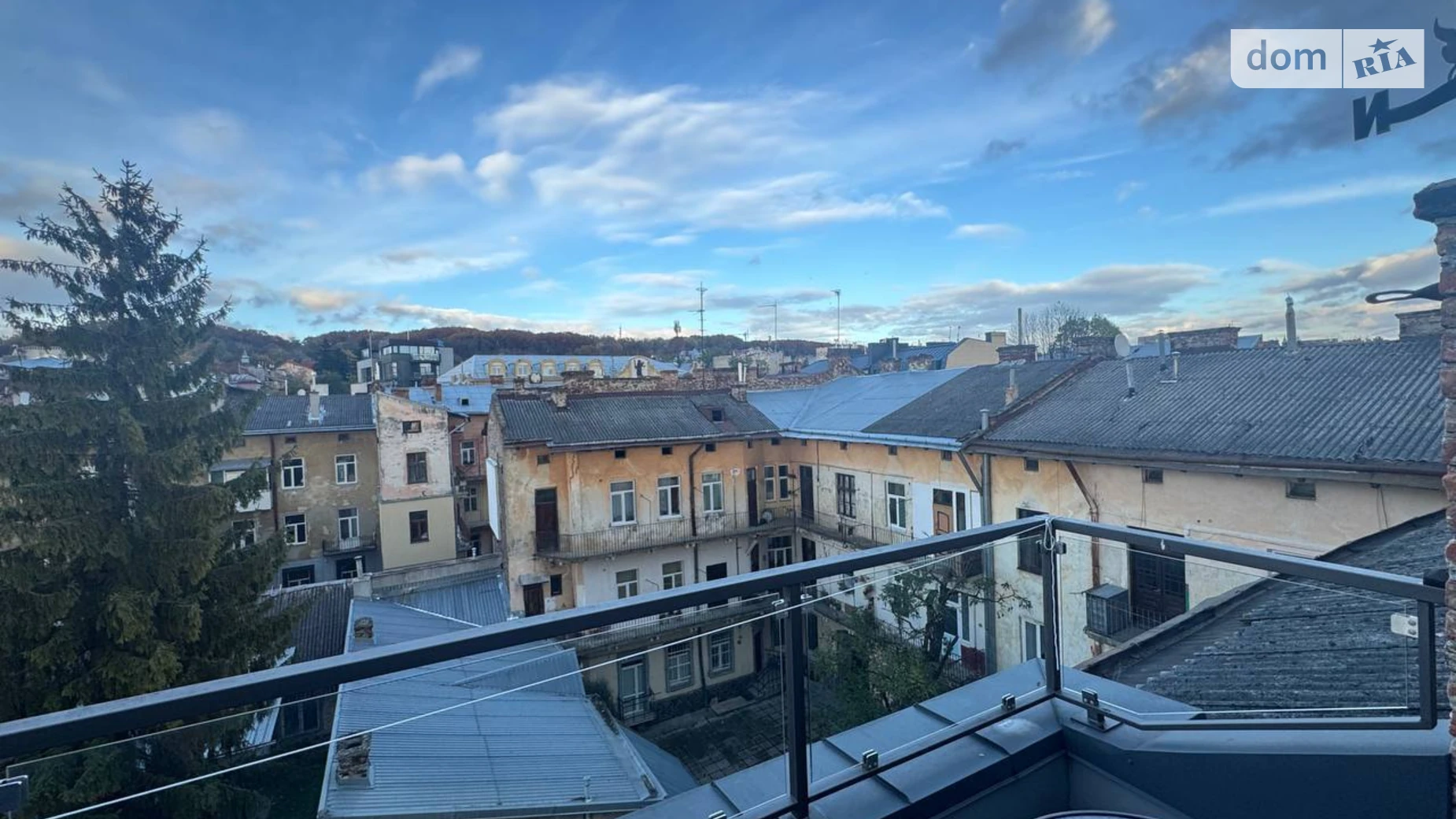 Продается дом на 4 этажа 49.4 кв. м с камином, цена: 145000 $ - фото 2