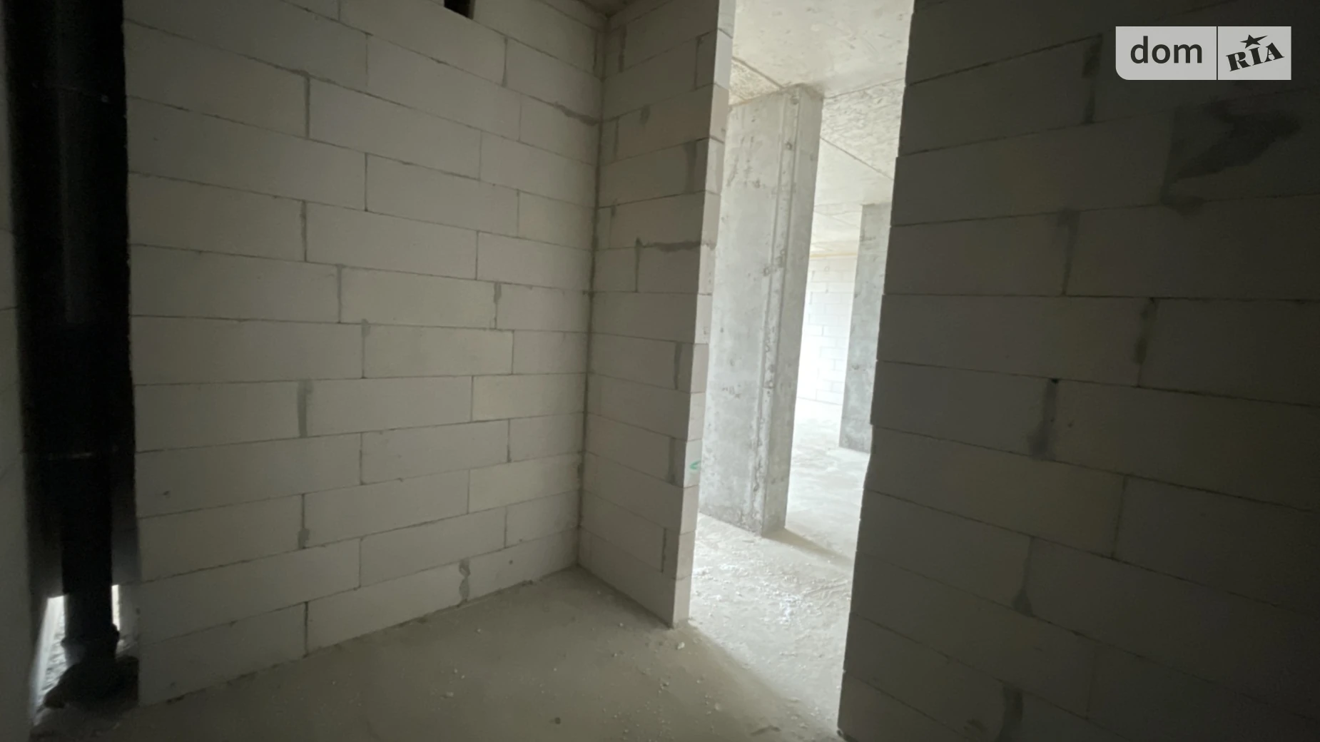 Продається 1-кімнатна квартира 63 кв. м у Івано-Франківську, вул. Героїв Миколаєва(Сєченова), 129А корпус 14 - фото 2