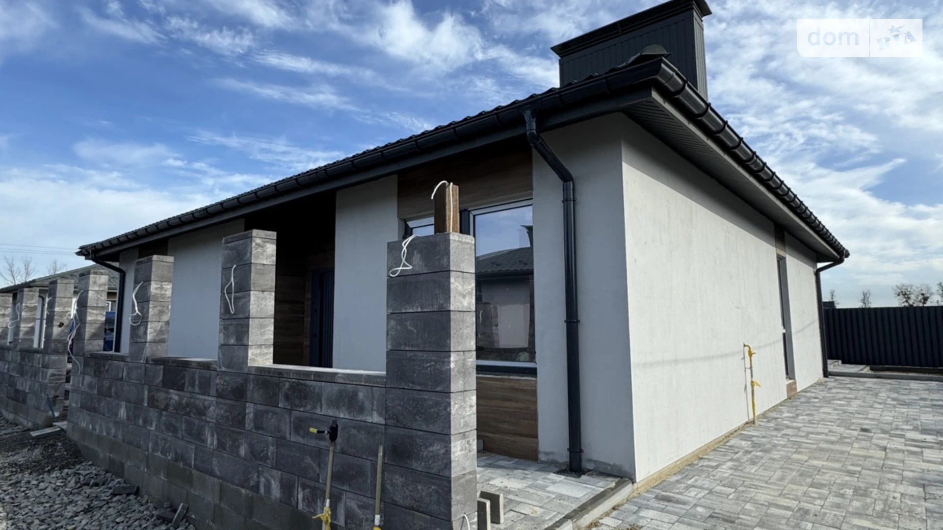 Продается одноэтажный дом 112 кв. м с мебелью, цена: 84000 $ - фото 2