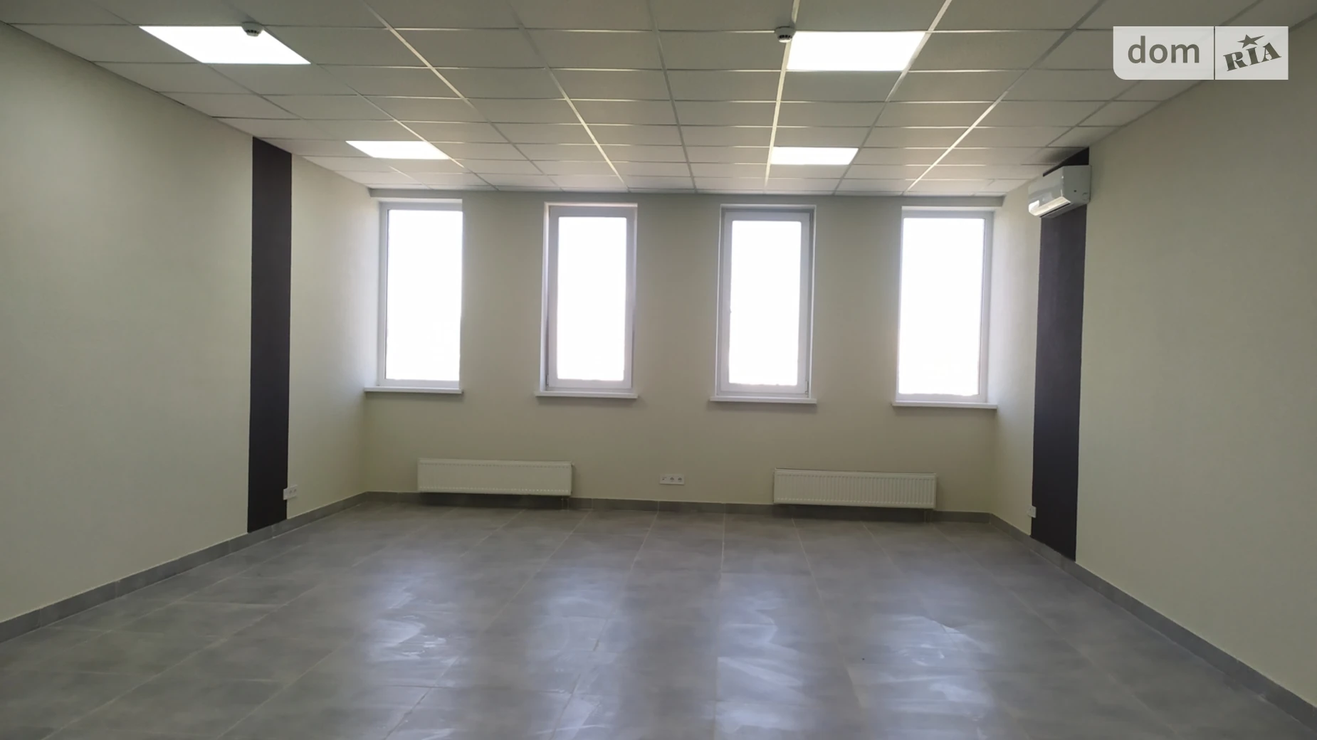 Сдается в аренду офис 64.2 кв. м в бизнес-центре, цена: 19260 грн - фото 2