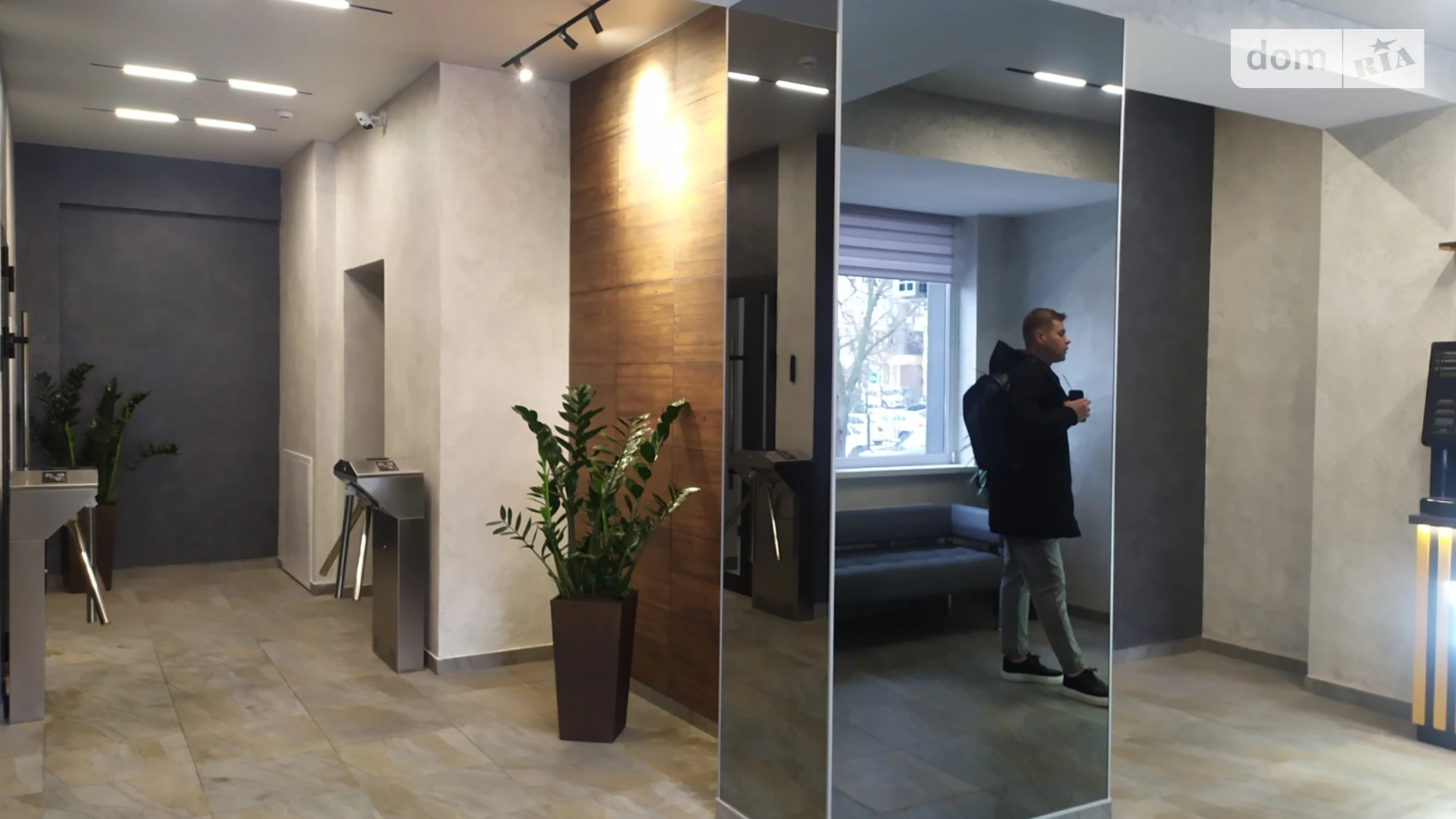 Сдается в аренду офис 64.2 кв. м в бизнес-центре, цена: 19260 грн - фото 4