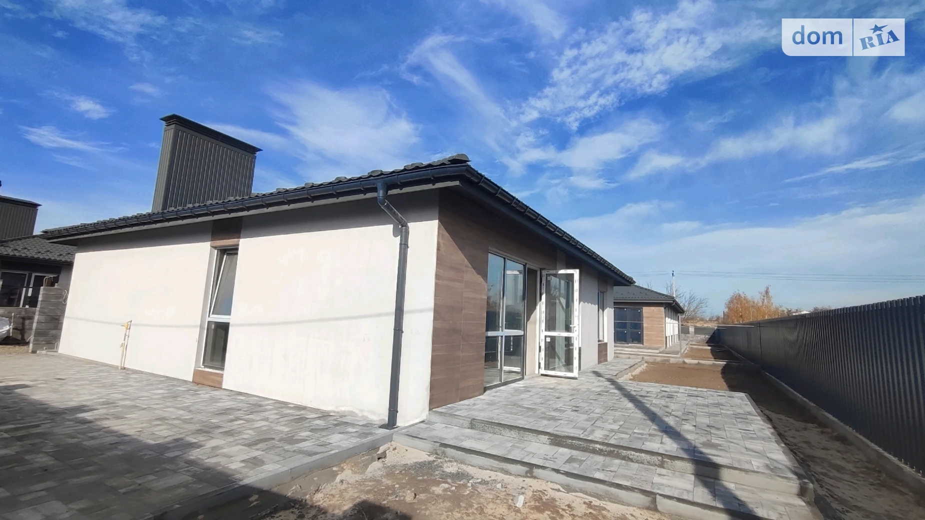 Продается одноэтажный дом 112 кв. м с баней/сауной, цена: 84000 $ - фото 2