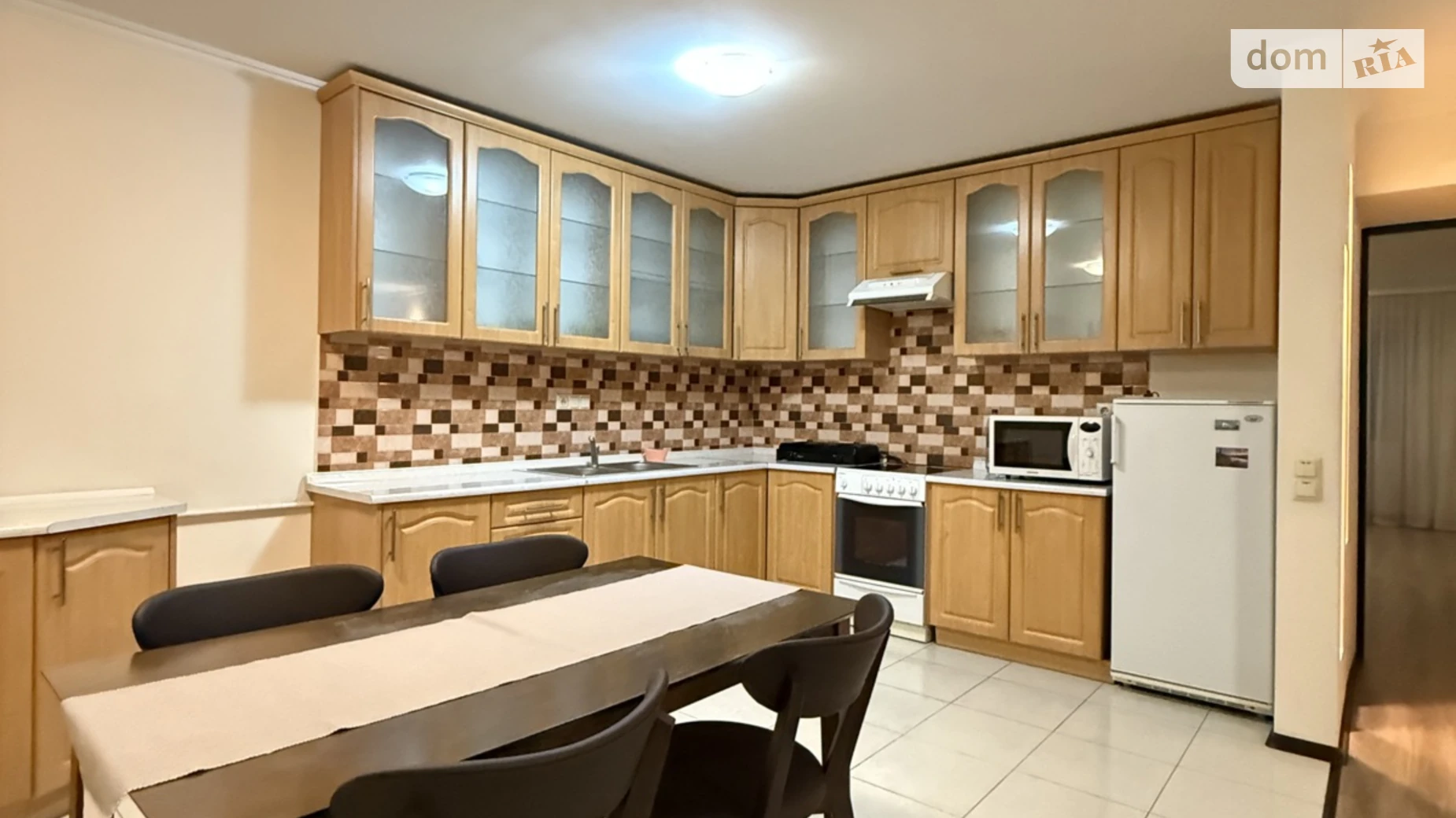 Сдается в аренду 2-комнатная квартира 92 кв. м в Хмельницком, ул. Заречанская, 57/1 - фото 3