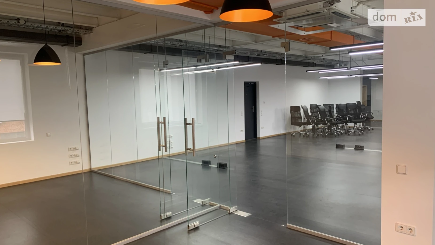 Сдается в аренду офис 150 кв. м в бизнес-центре, цена: 82500 грн - фото 4