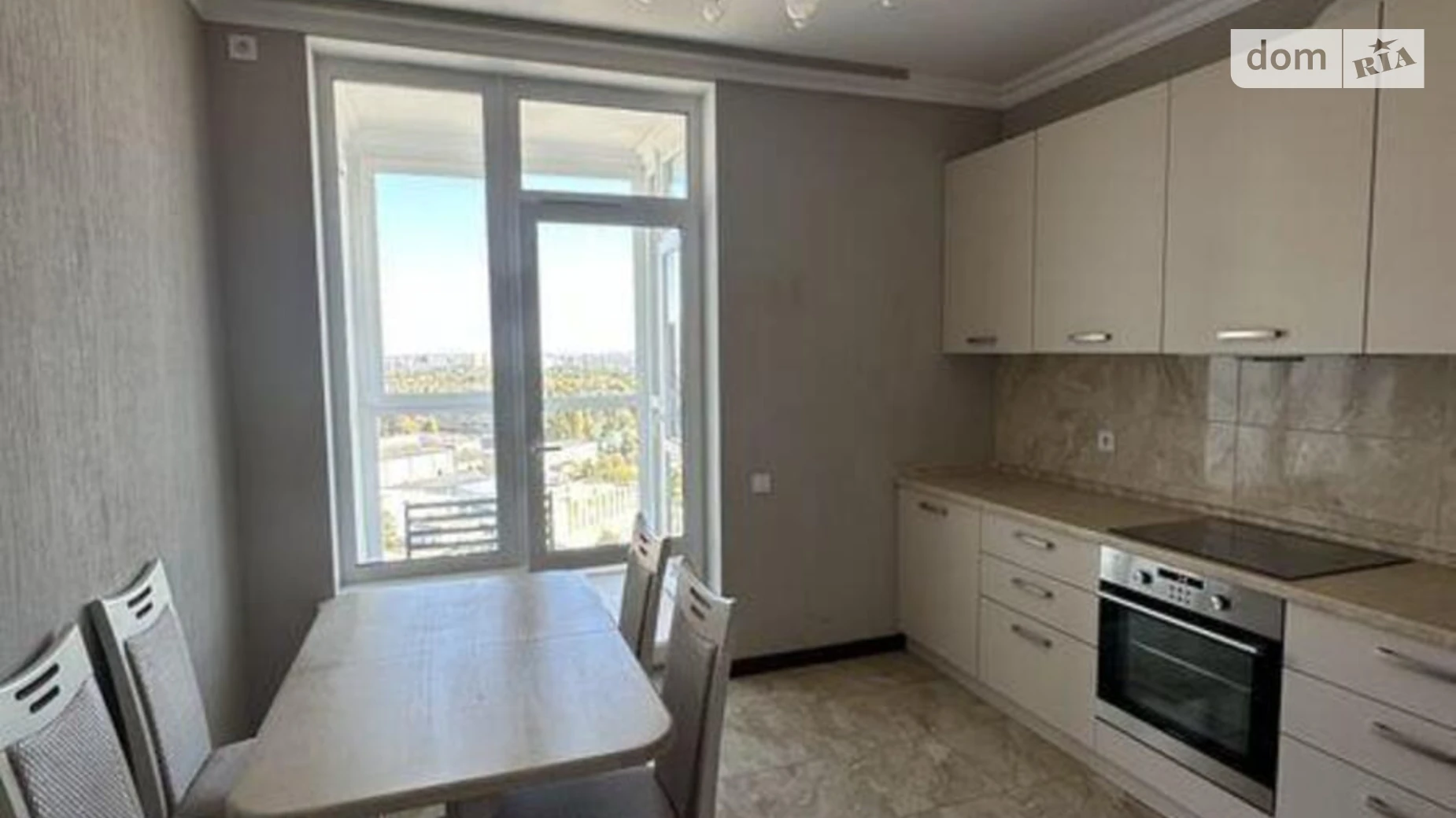 Продається 1-кімнатна квартира 43 кв. м у Києві, вул. Івана Виговського(Маршала Гречка), 12К - фото 2