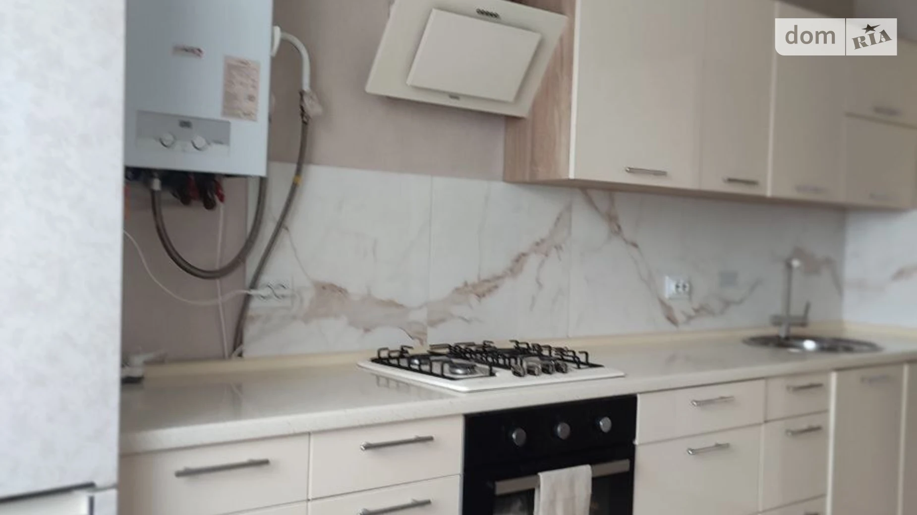 Продається 1-кімнатна квартира 40.7 кв. м у Гостомелі, вул. Остромирська, 49Г - фото 3