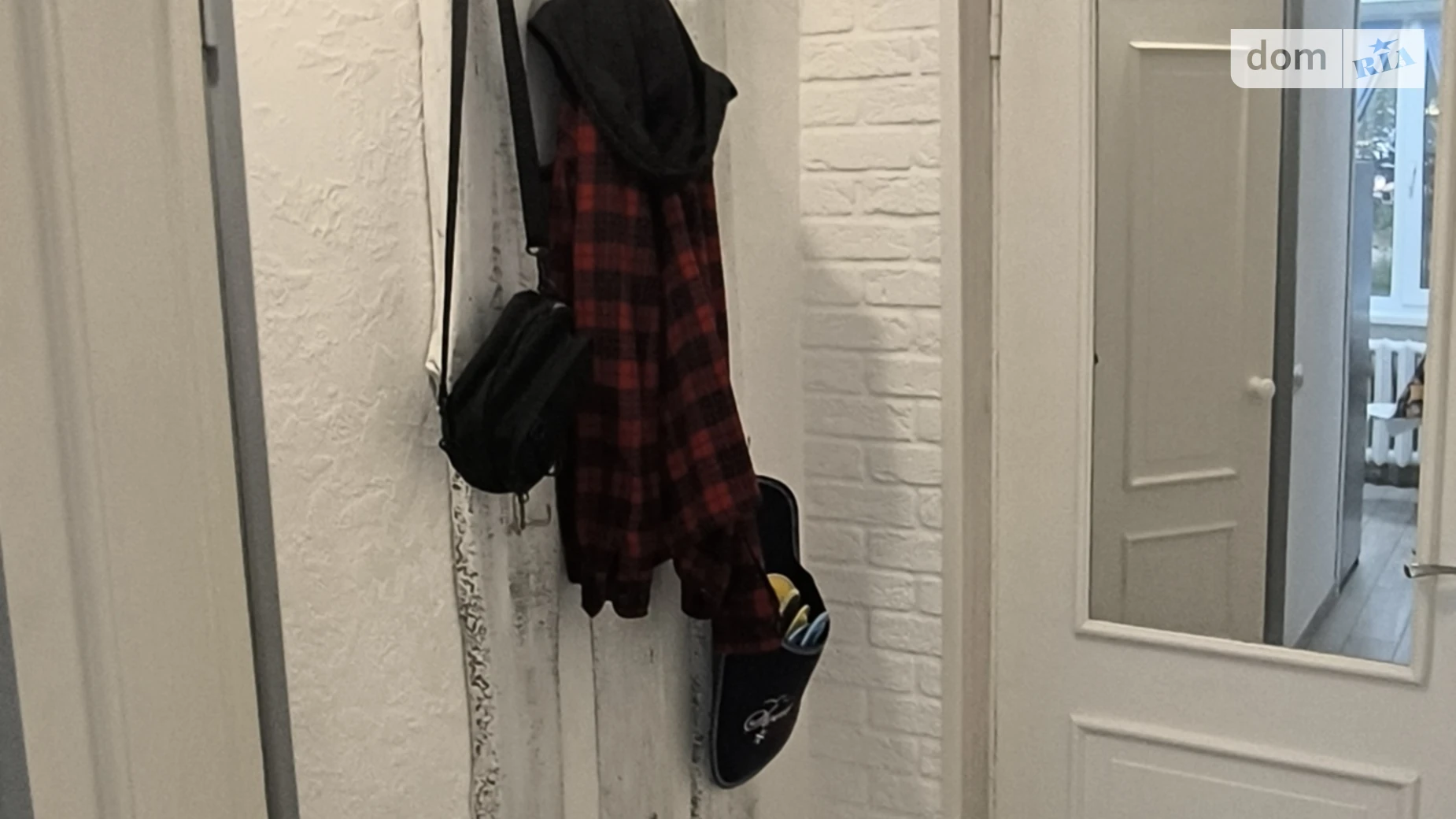 Продається 1-кімнатна квартира 27 кв. м у Києві, просп. Алішера Навої, 67 - фото 2