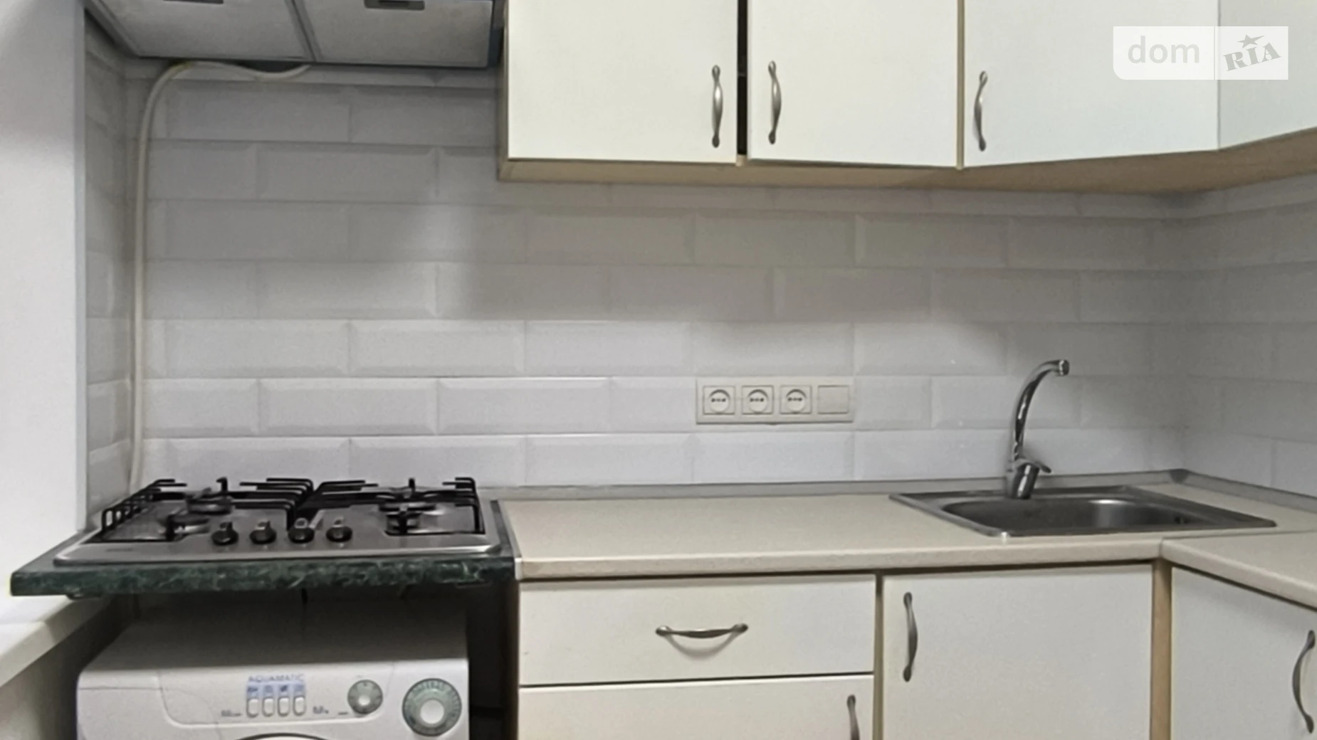 Продається 1-кімнатна квартира 27 кв. м у Києві, просп. Алішера Навої, 67 - фото 5