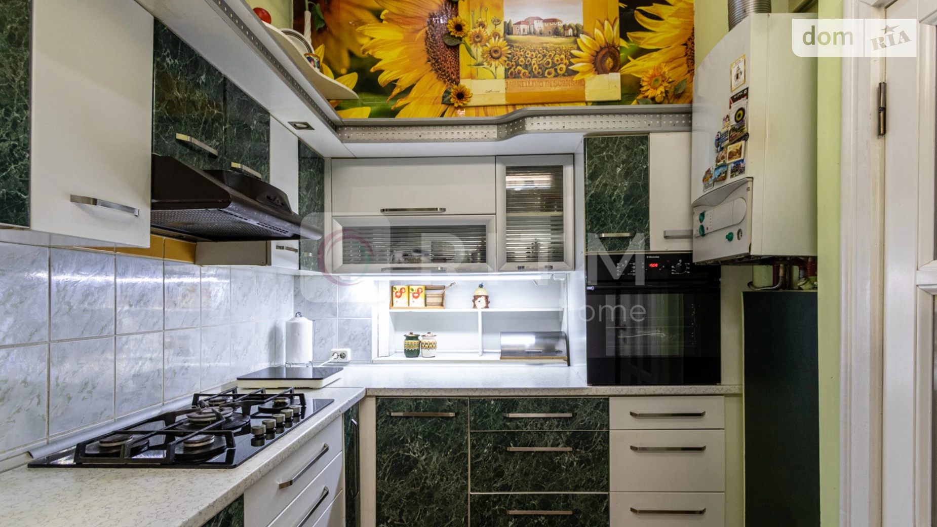 Продается 3-комнатная квартира 76 кв. м в Ивано-Франковске, ул. Тараса Шевченко, 85 - фото 2