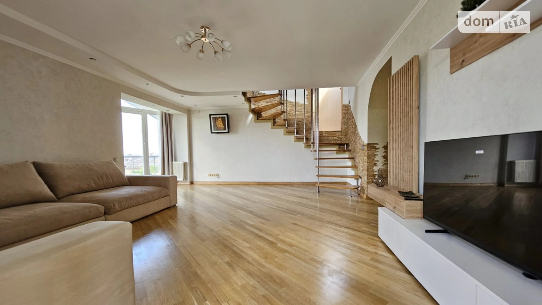 Сдается в аренду 4-комнатная квартира 121.1 кв. м в Львове, ул. Остроградских - фото 4