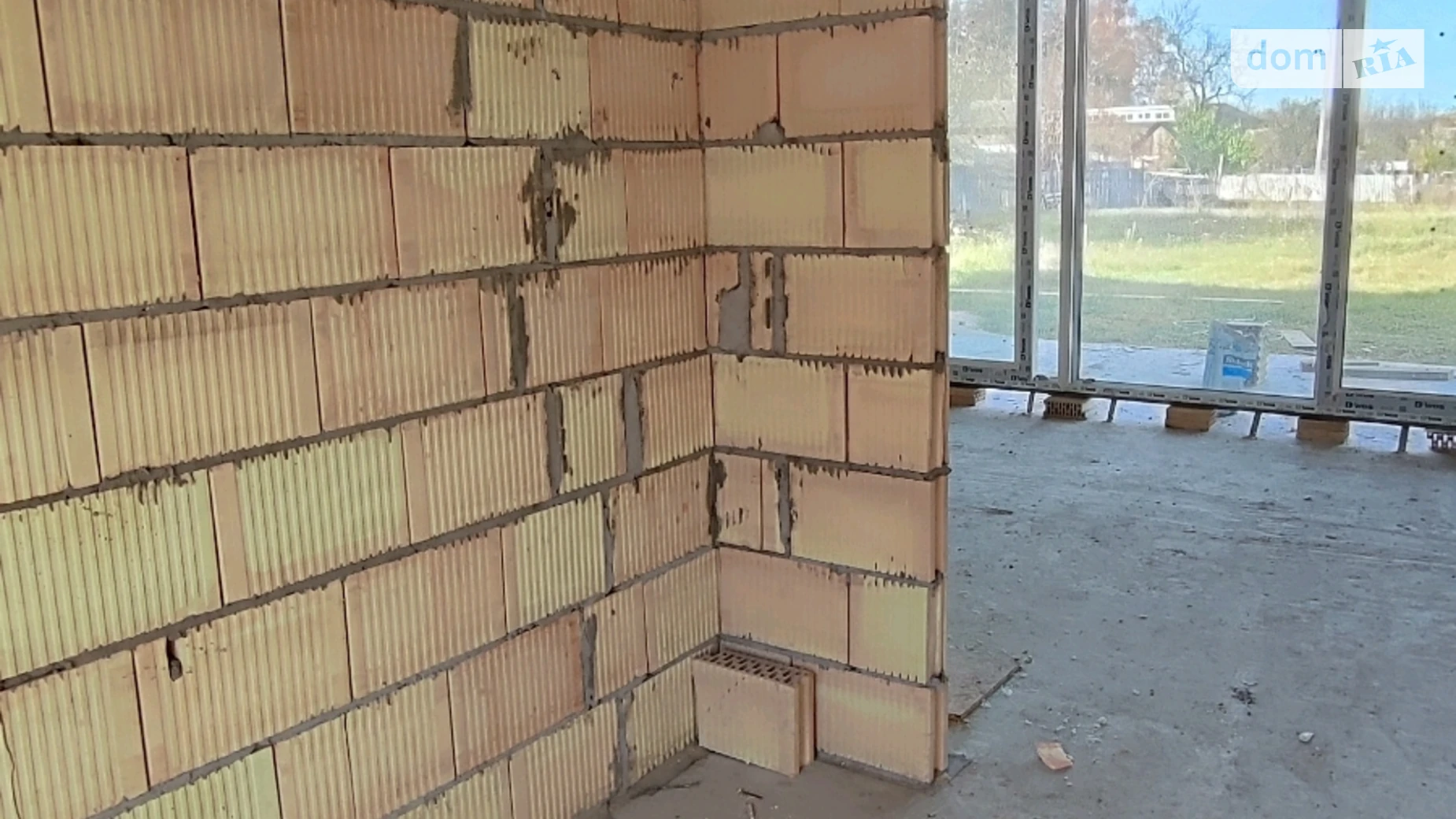 Продается одноэтажный дом 120 кв. м с камином, цена: 160000 $ - фото 2