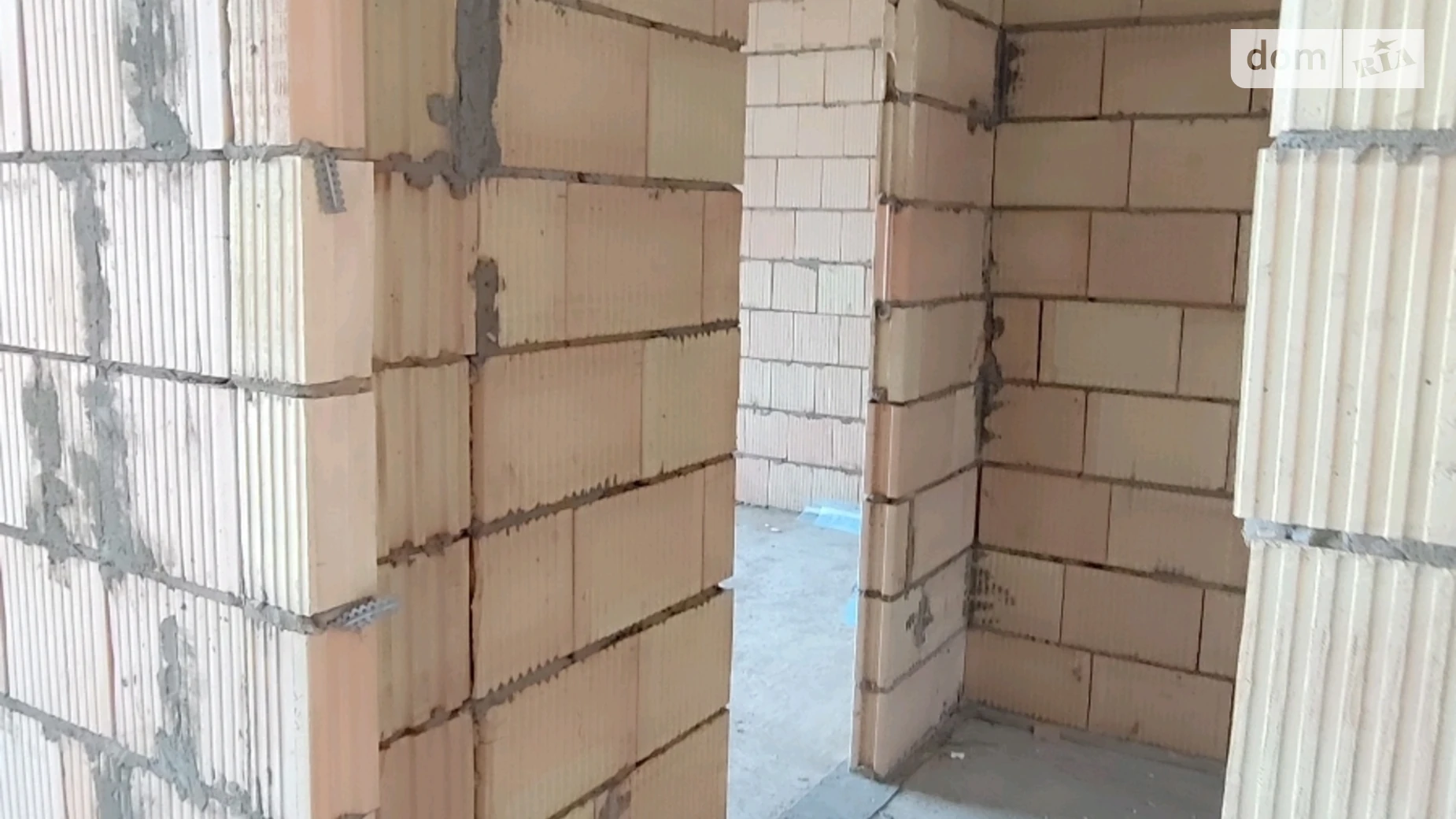 Продается одноэтажный дом 120 кв. м с камином, цена: 160000 $ - фото 4