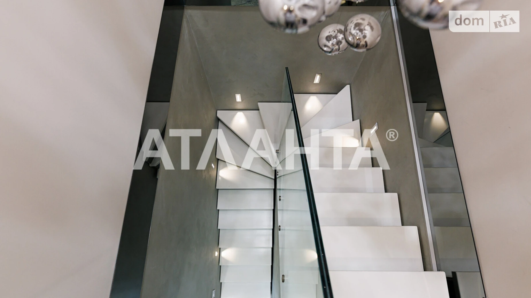 Продается 1-комнатная квартира 81.4 кв. м в Львове, просп. Черновола Вячеслава - фото 4