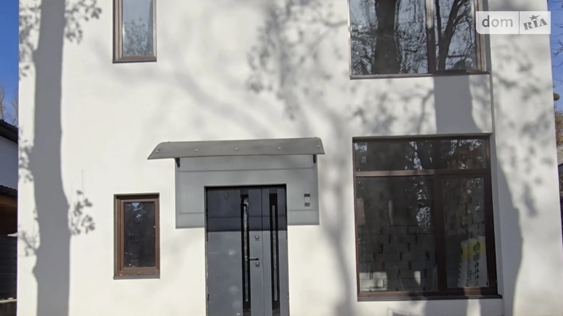 Продается дом на 2 этажа 170 кв. м с гаражом, цена: 199999 $ - фото 3