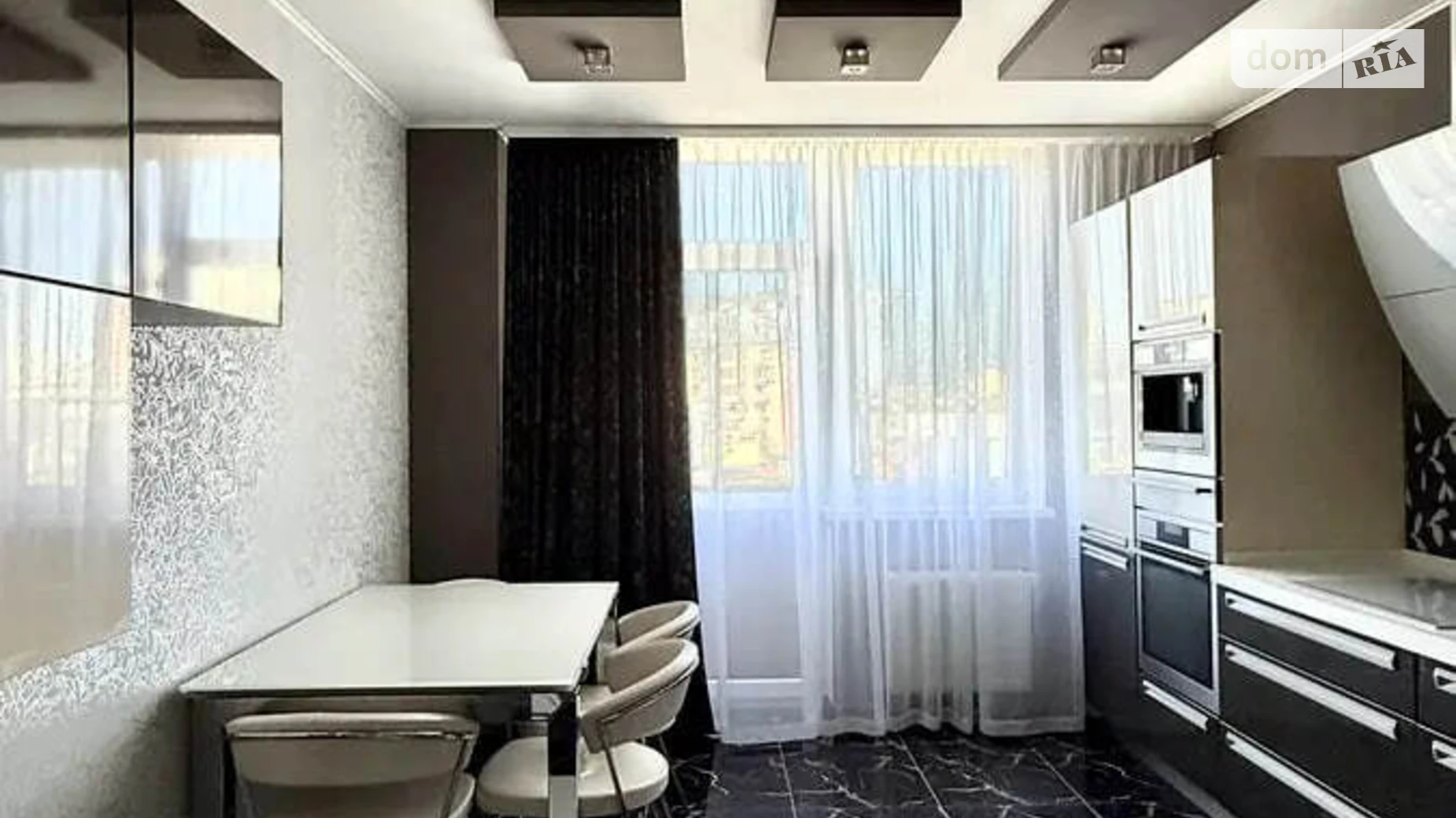 Продается 4-комнатная квартира 133.5 кв. м в Киеве, ул. Юлии Здановской(Ломоносова), 75А - фото 2