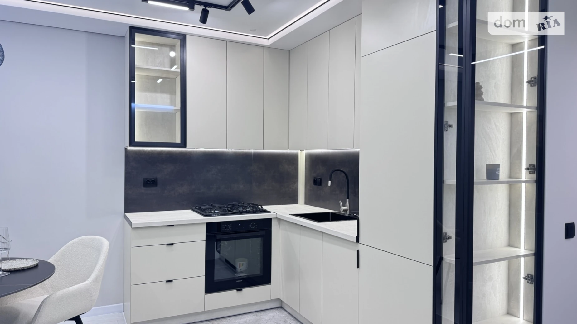 2-комнатная квартира 62 кв. м в Тернополе, ул. Киевская - фото 4