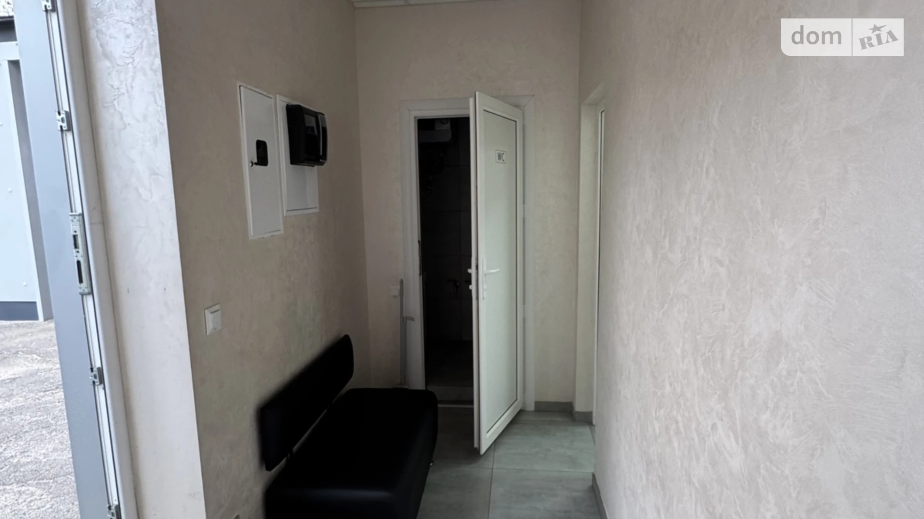 Здається в оренду приміщення вільного призначення 33 кв. м в 1-поверховій будівлі, цена: 13000 грн - фото 2