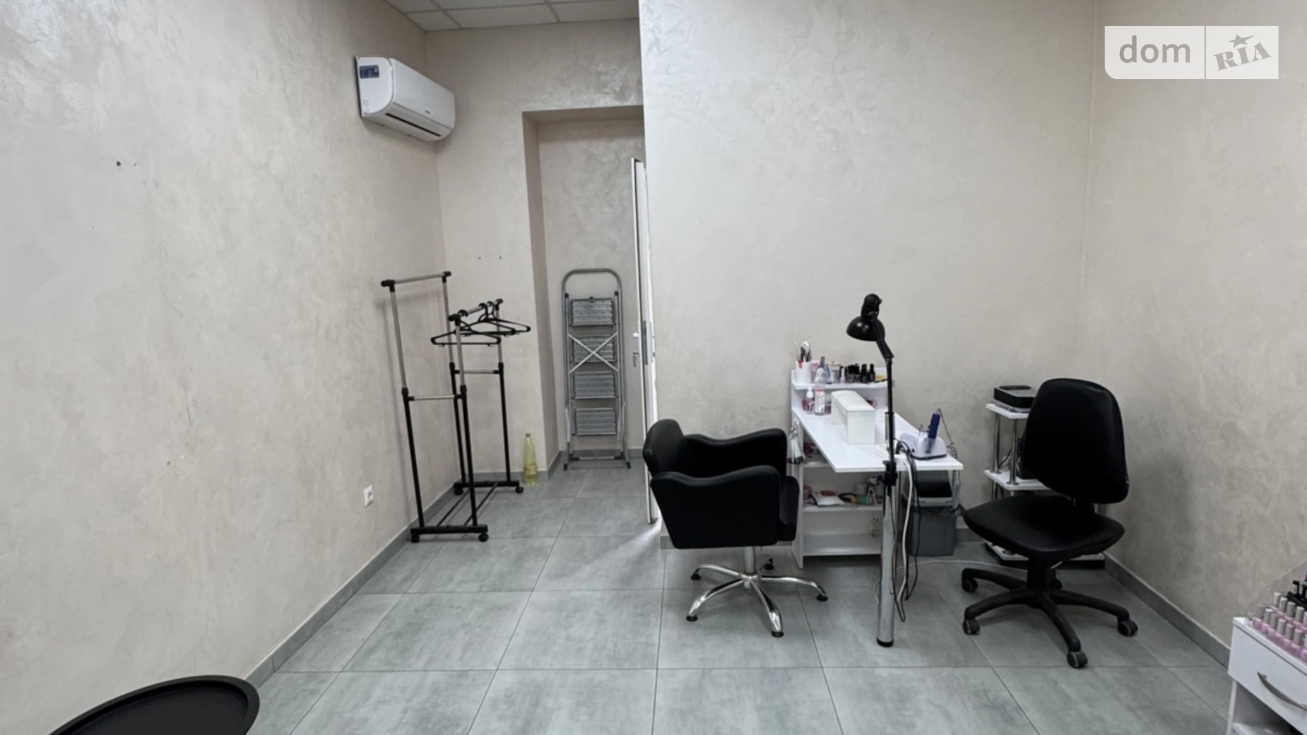 Здається в оренду приміщення вільного призначення 33 кв. м в 1-поверховій будівлі, цена: 13000 грн - фото 5