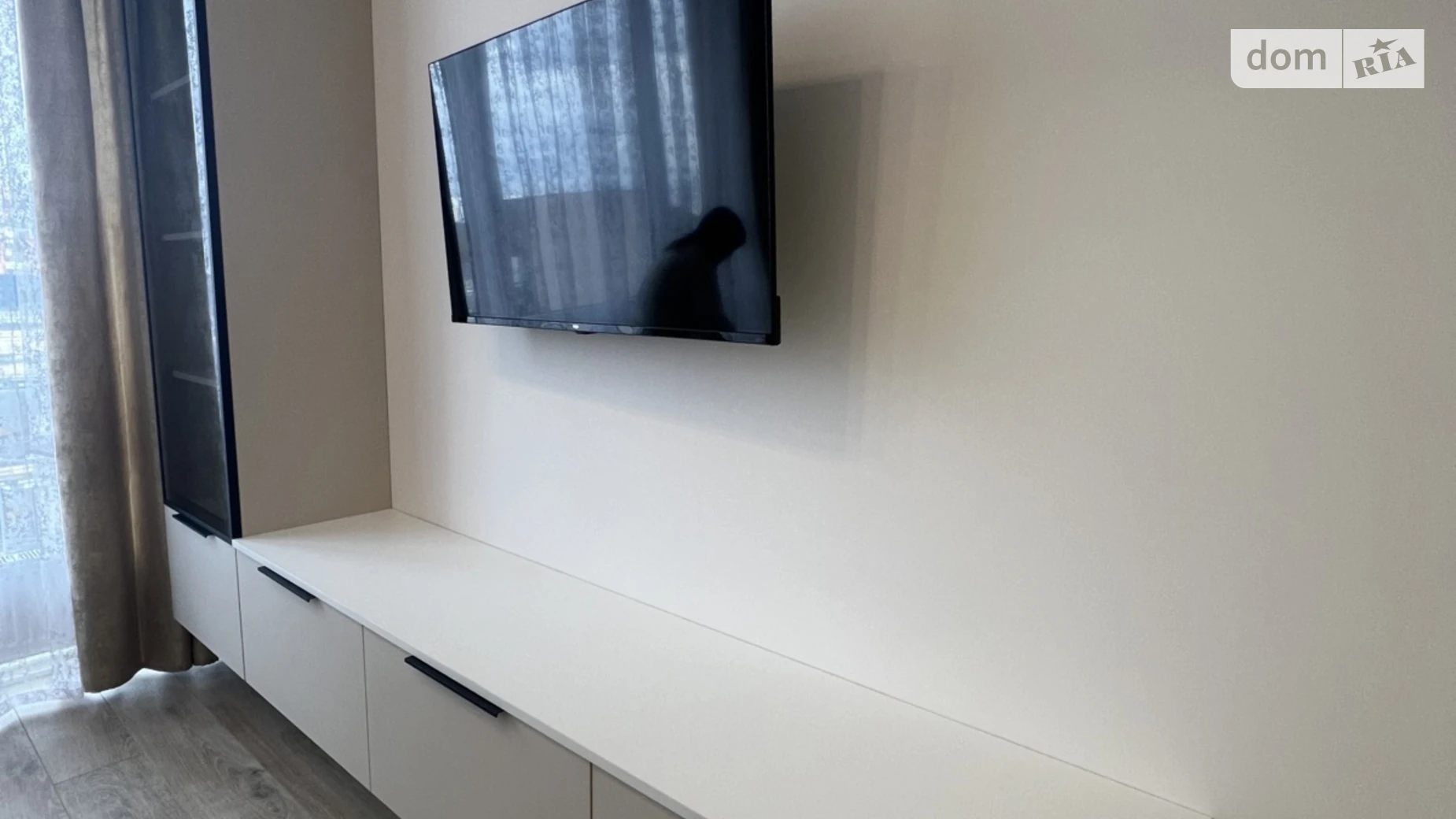 Сдается в аренду 1-комнатная квартира 40 кв. м в Ужгороде, цена: 500 $ - фото 2