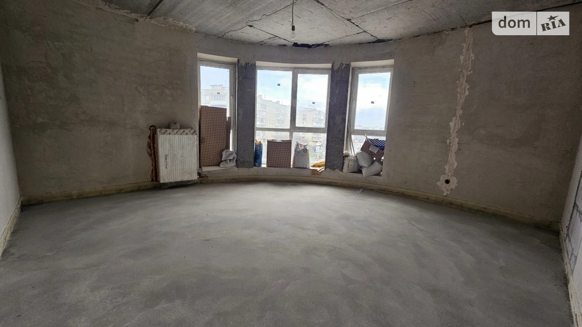 Продается 3-комнатная квартира 83.4 кв. м в Ивано-Франковске, пл. Европейская, 3 - фото 2