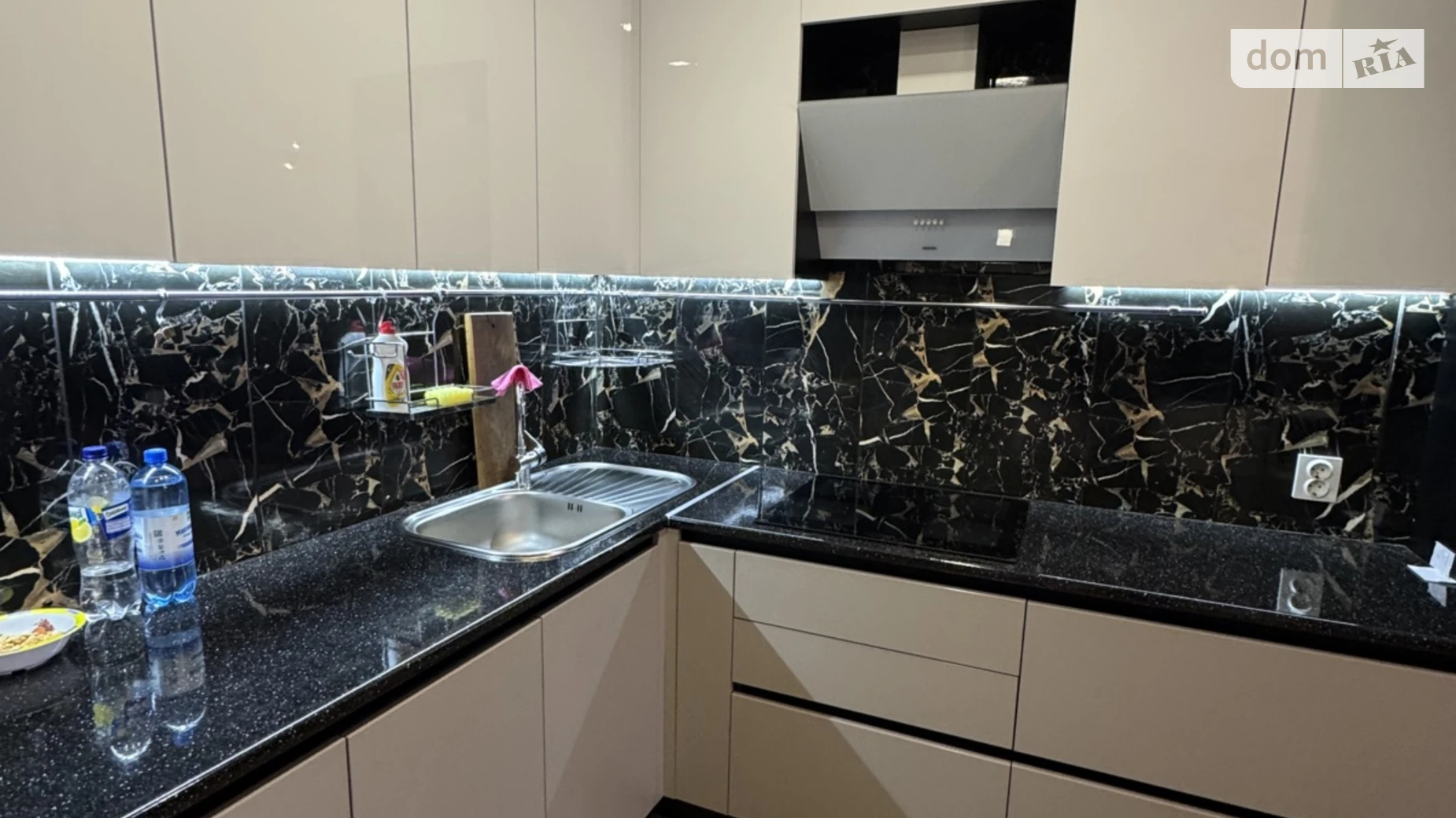 1-комнатная квартира 46.8 кв. м в Тернополе, ул. Героев Чернобыля - фото 5