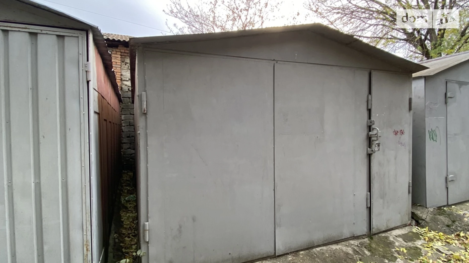 Продается отдельно стоящий гараж под легковое авто на 26.5 кв. м, цена: 4999 $ - фото 4