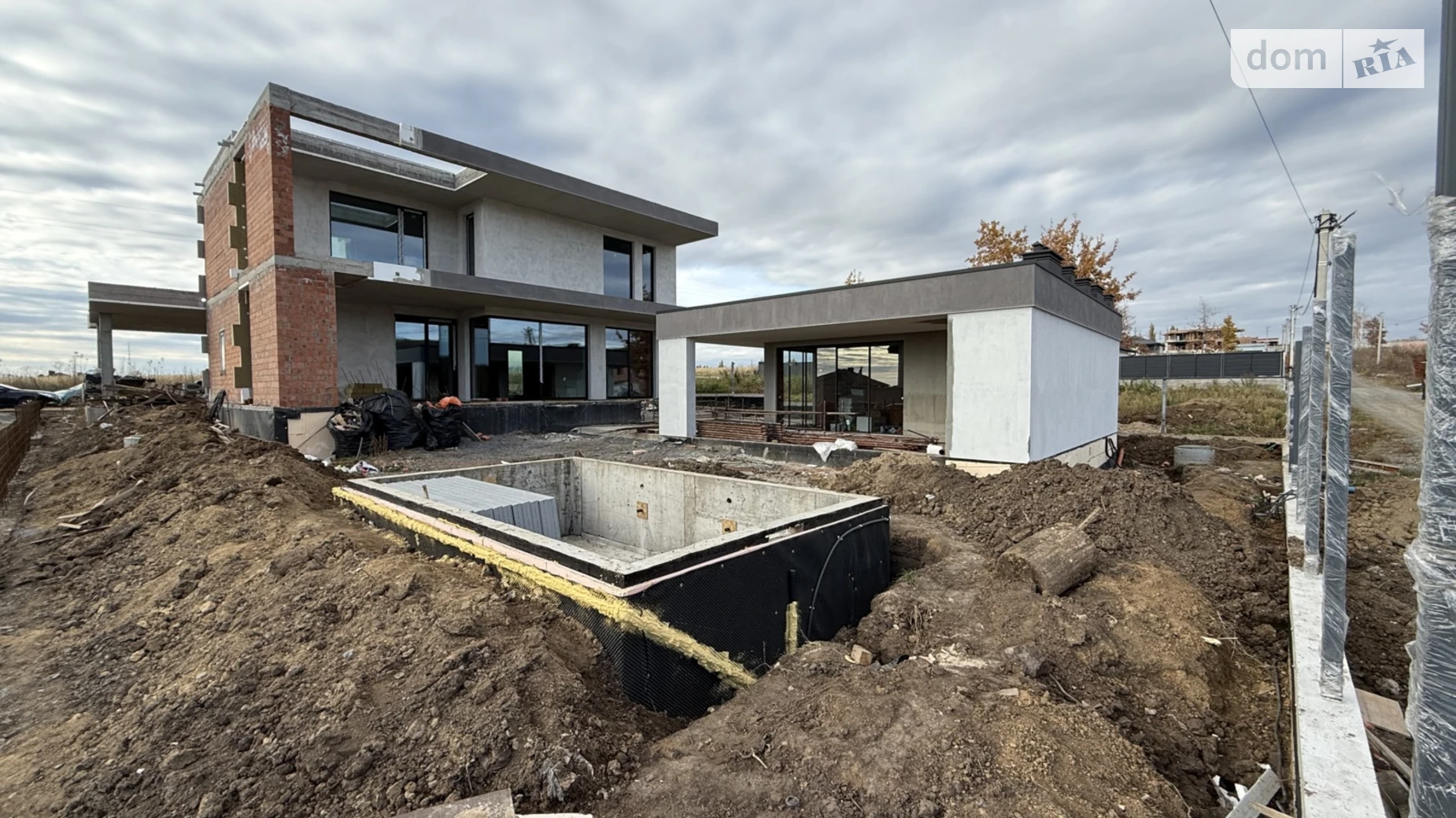 Продается дом на 2 этажа 280 кв. м с верандой, цена: 330000 $ - фото 5