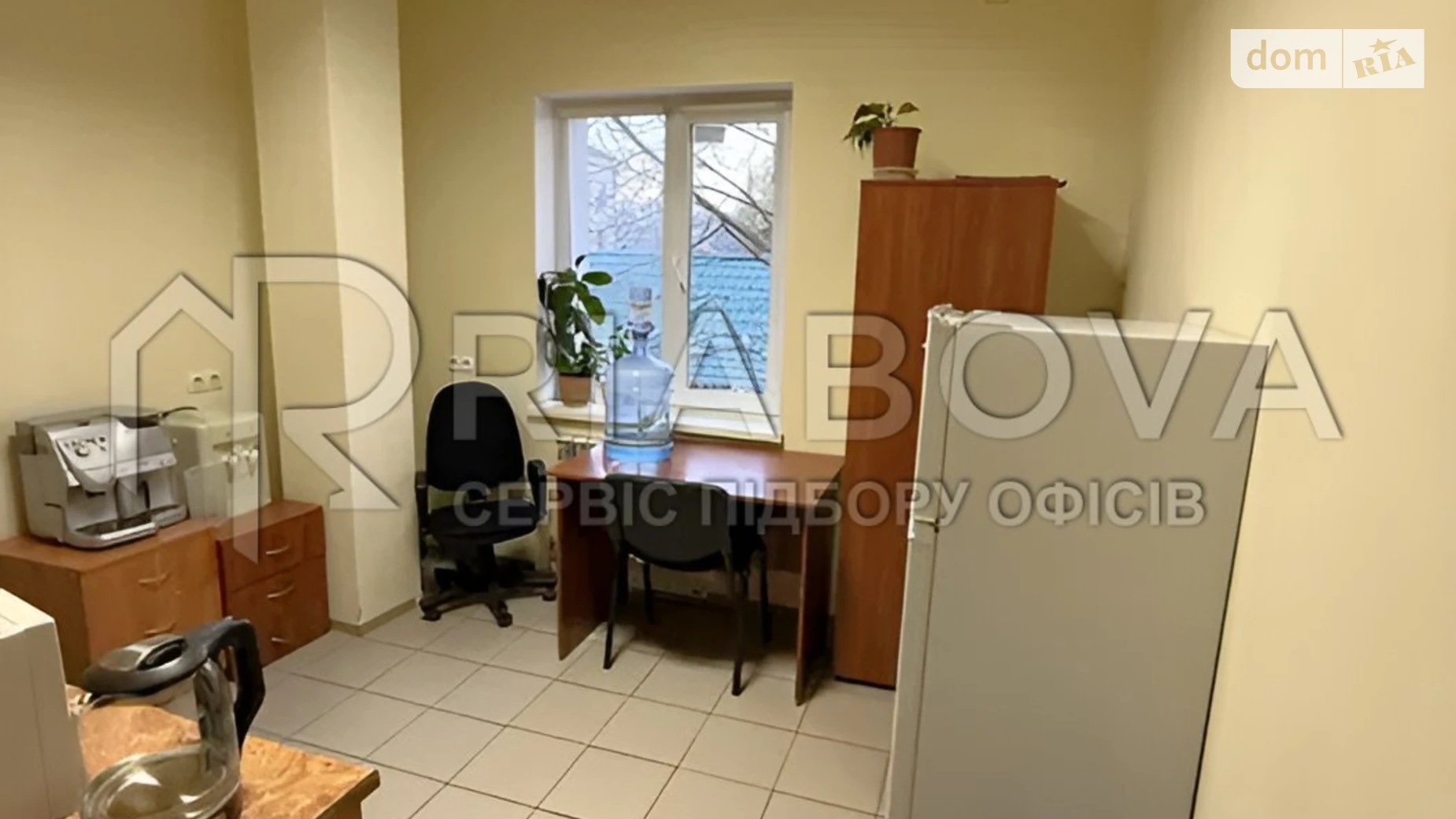 Сдается в аренду офис 144 кв. м в бизнес-центре, цена: 46944 грн - фото 4