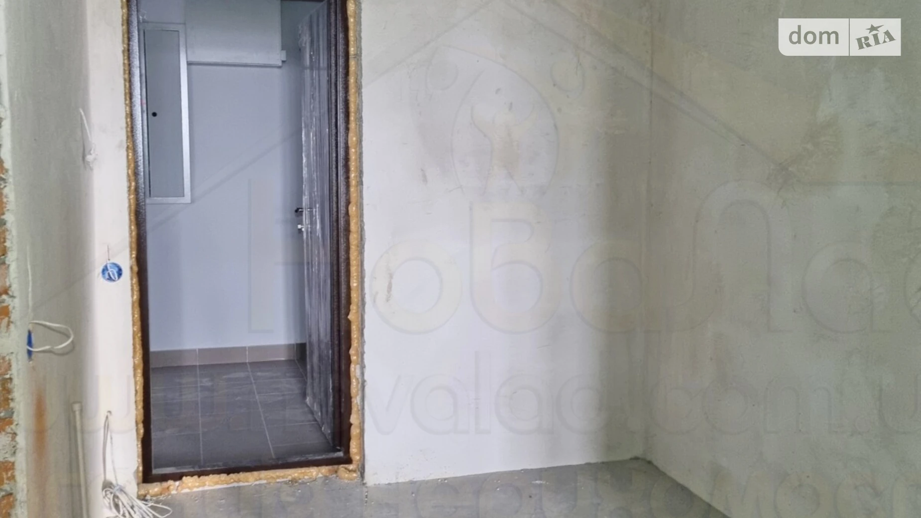 Продается 1-комнатная квартира 50 кв. м в Чернигове, ул. Василия Стуса(Чернышевского) - фото 2